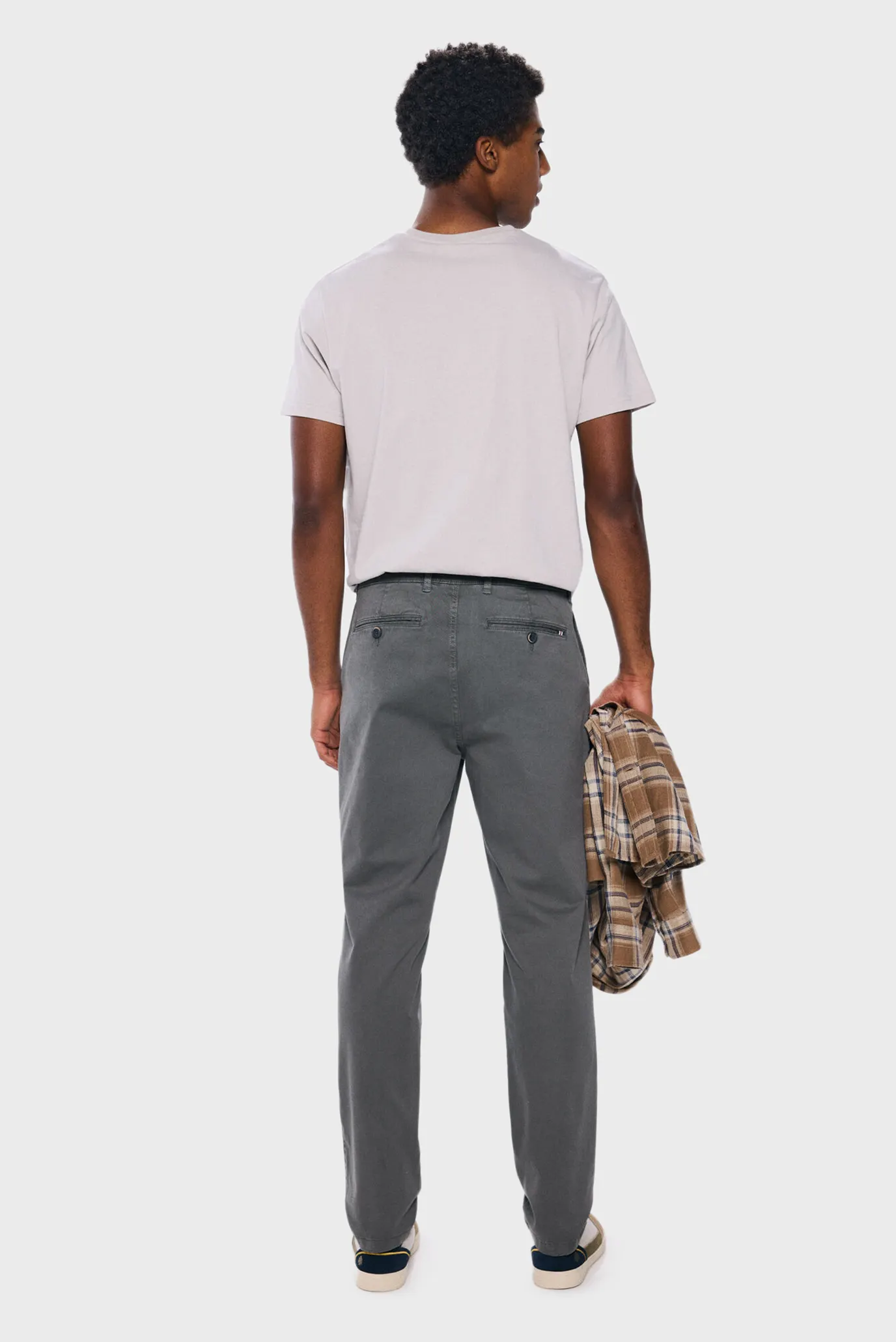 Чоловічі сірі чіноси 3