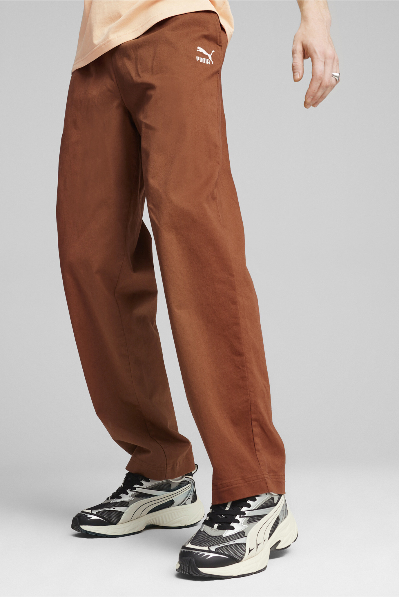 Мужские коричневые брюки BETTER CLASSICS Men's Woven Pants 1