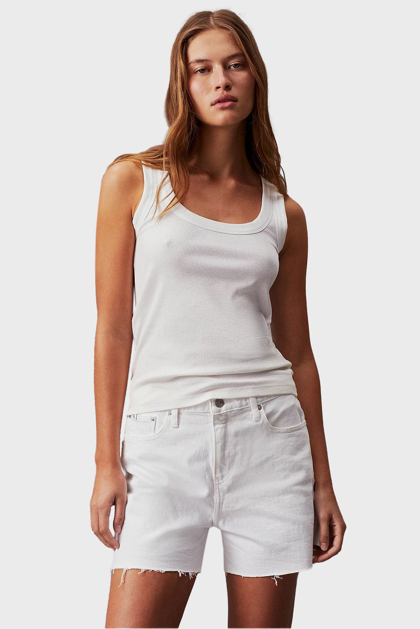 Женские белые джинсовые шорты MOM 1