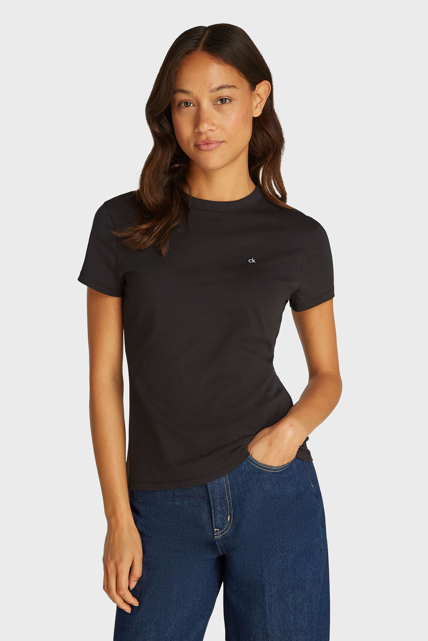 Женская черная футболка CK EMB GRAPHIC SLIM T-SHIRT Черный S Calvin Klein K20K208061 Женская черная футболка CK EMB GRAPHIC SLIM T-SHIRT Черный S Calvin Klein K20K208061