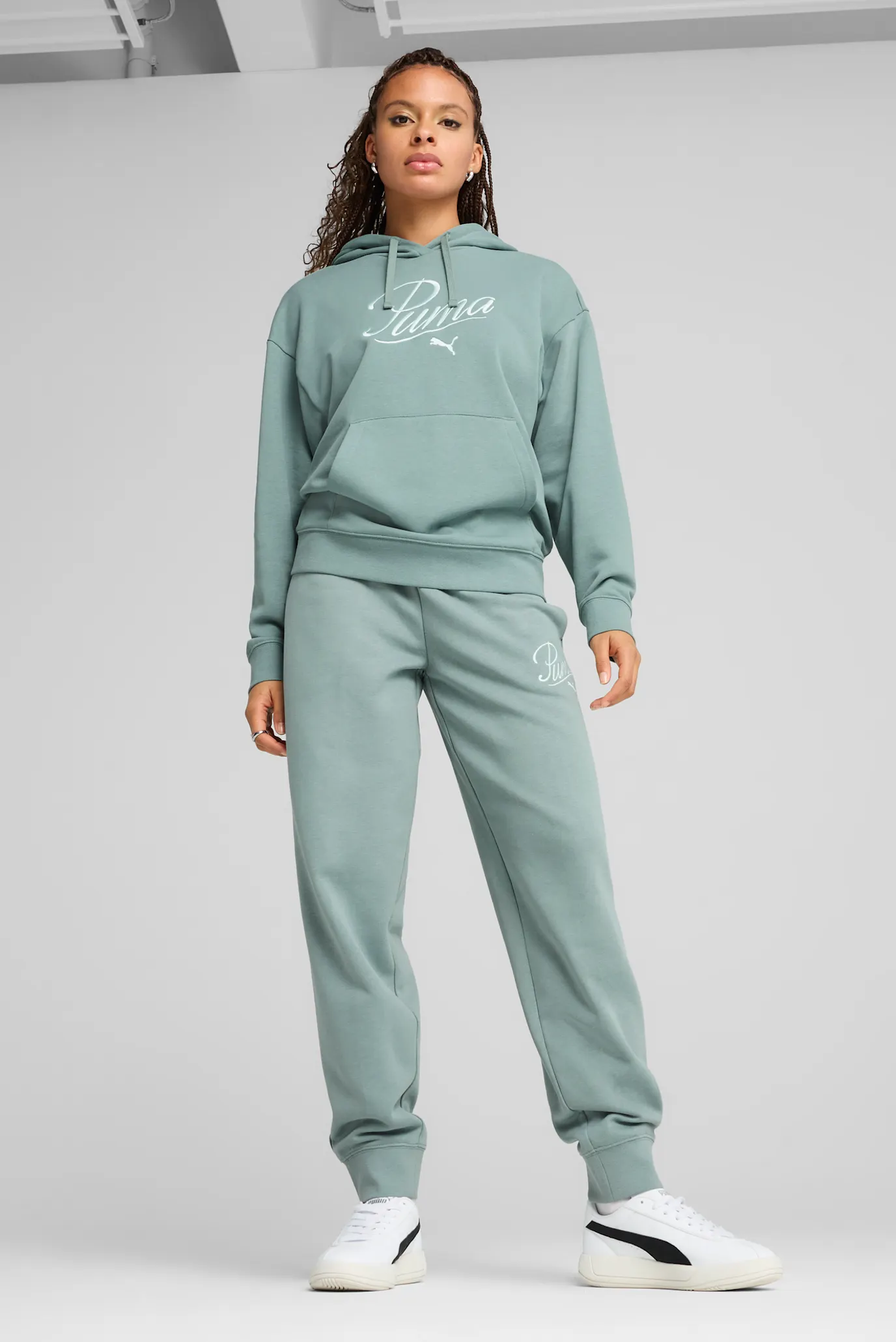 Жіноче зелене худі ESS SCRIPT Comfort Hoodie Women 2