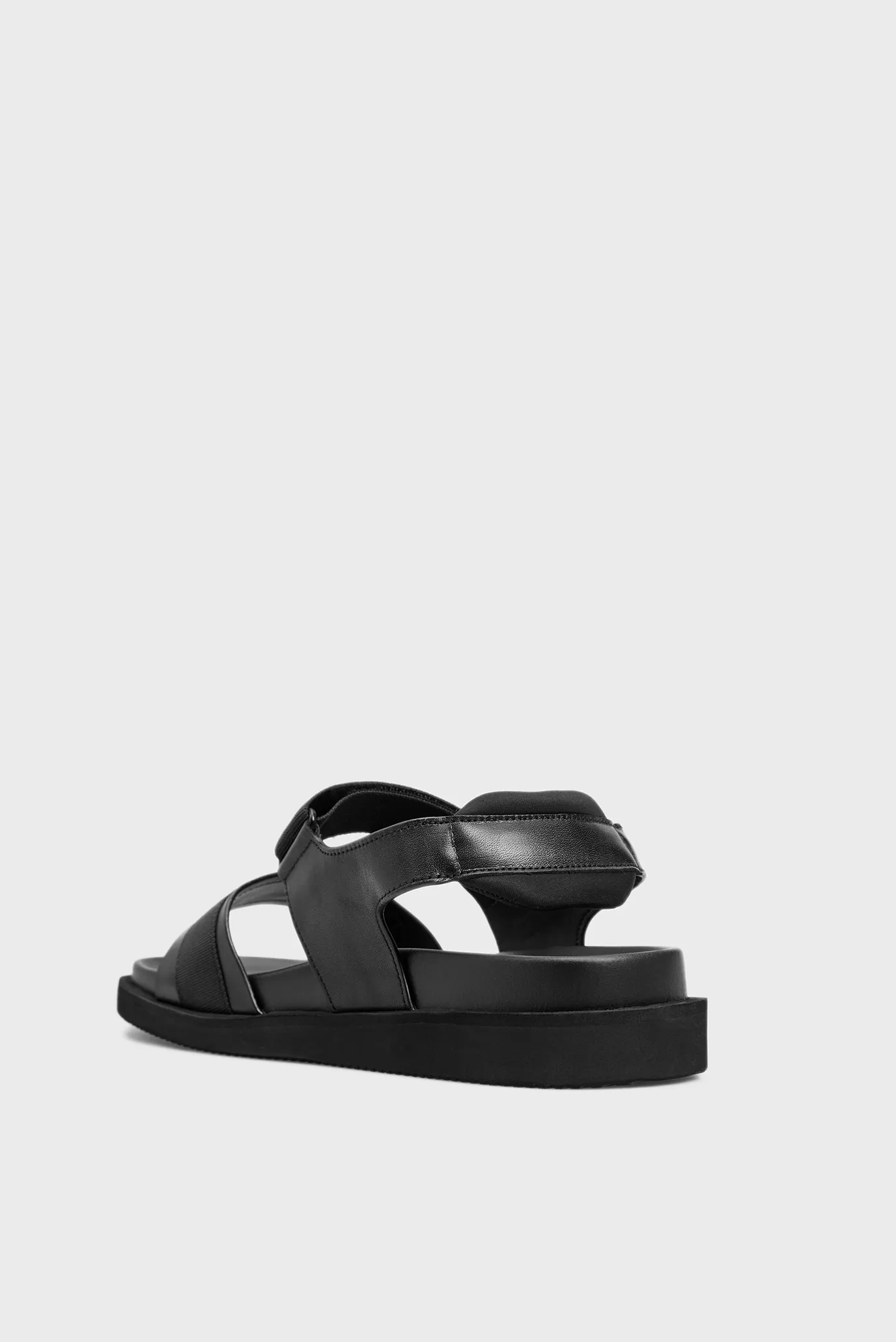 Чоловічі чорні шкіряні сандалі 5