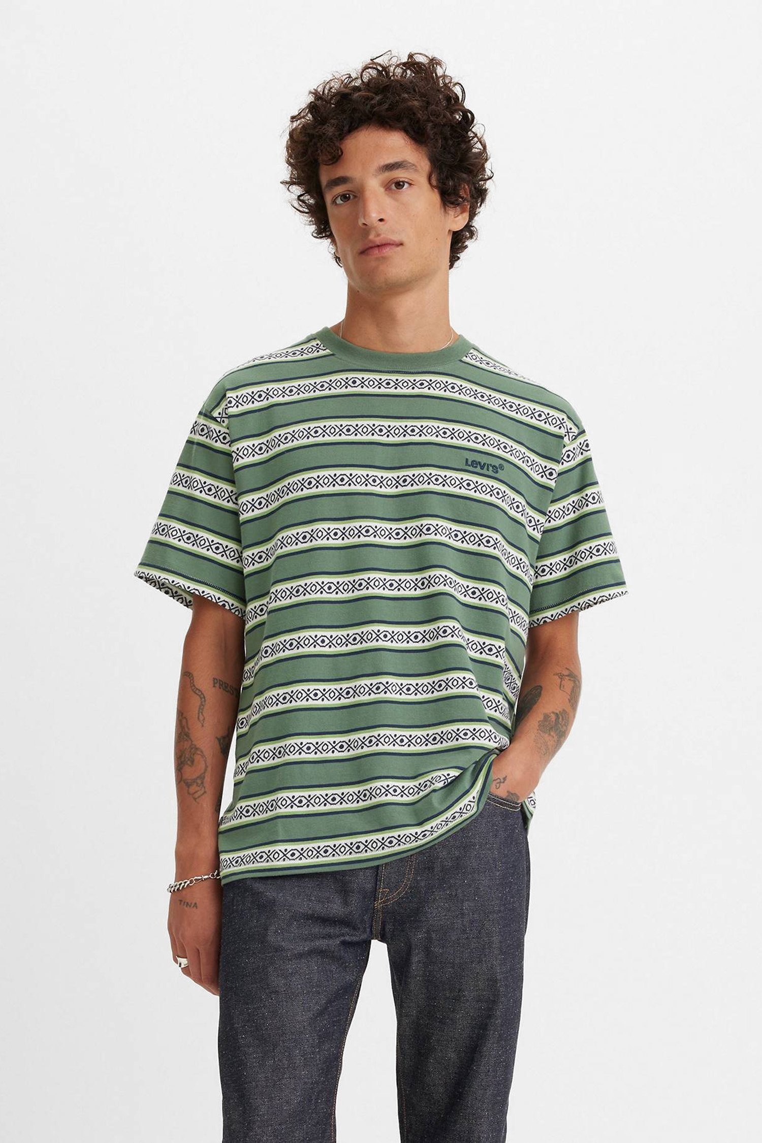 Чоловіча зелена футболка у смужку 1