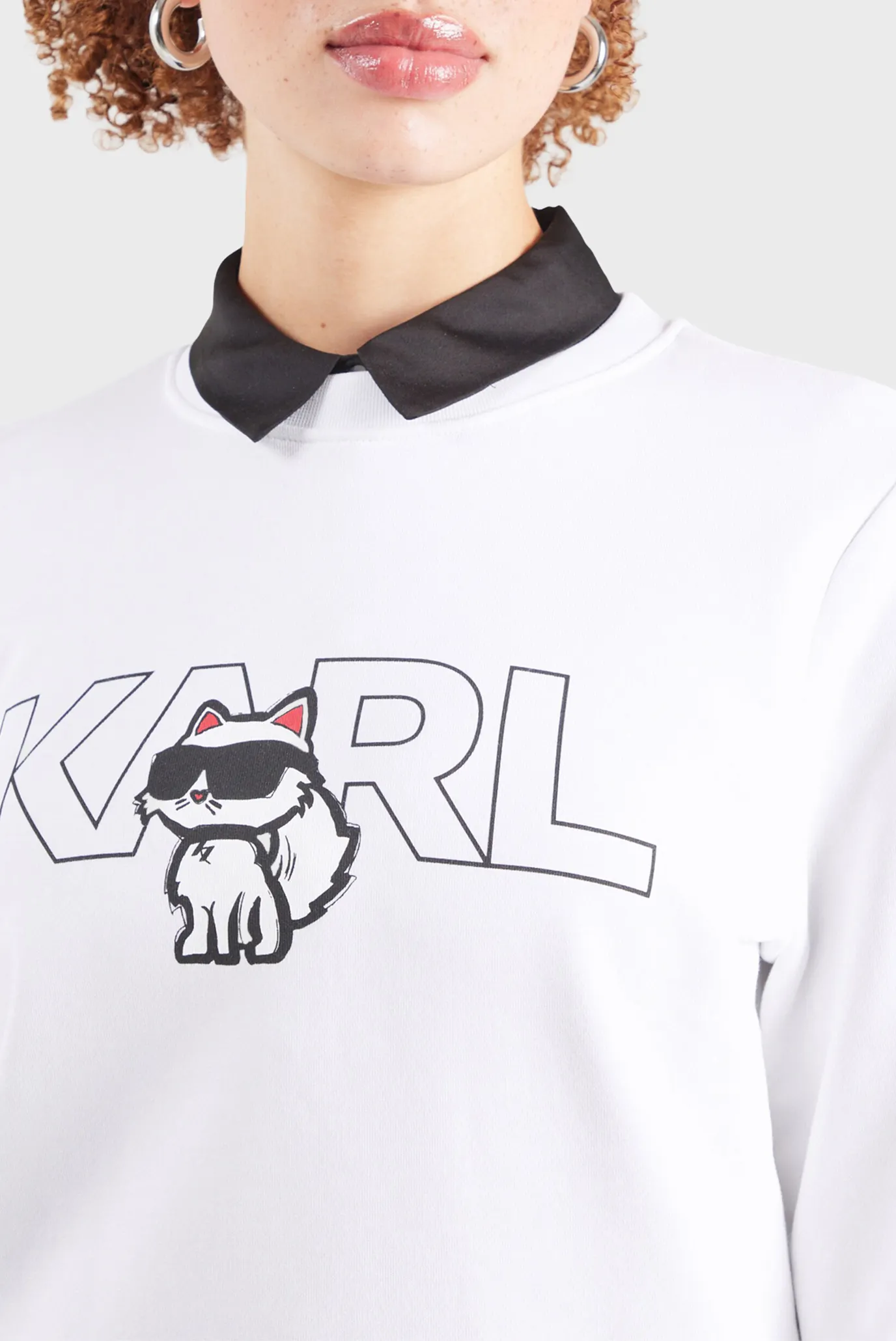 Жіночий білий світшот 4