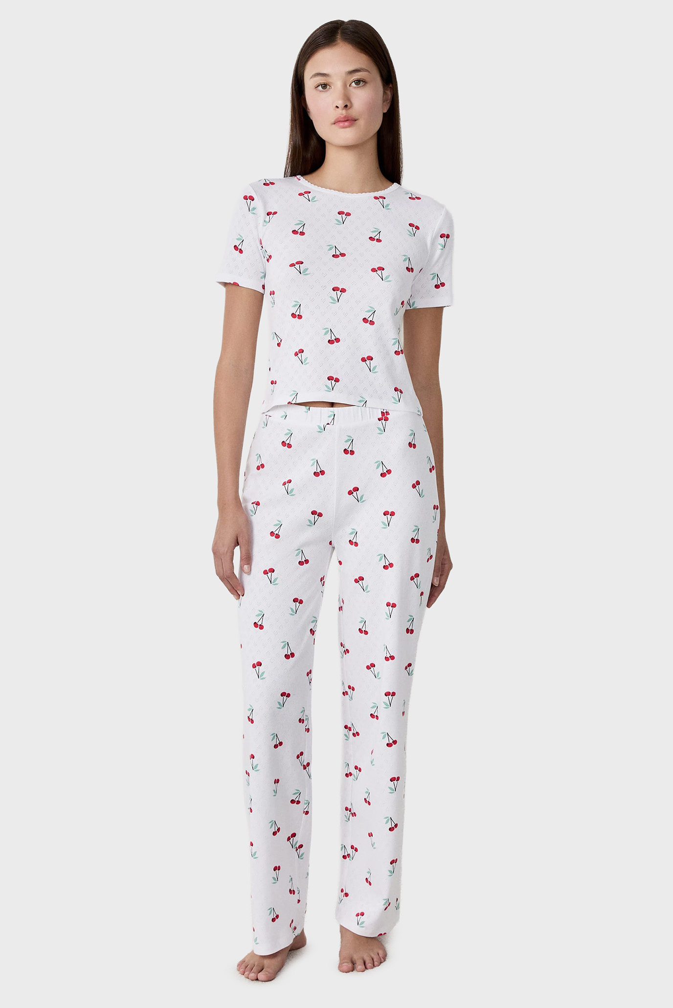 Женская белая пижама с узором (футболка, брюки) CHERRY Белый M Etam 6554166 Женская белая пижама с узором (футболка, брюки) CHERRY Белый M Etam 6554166
