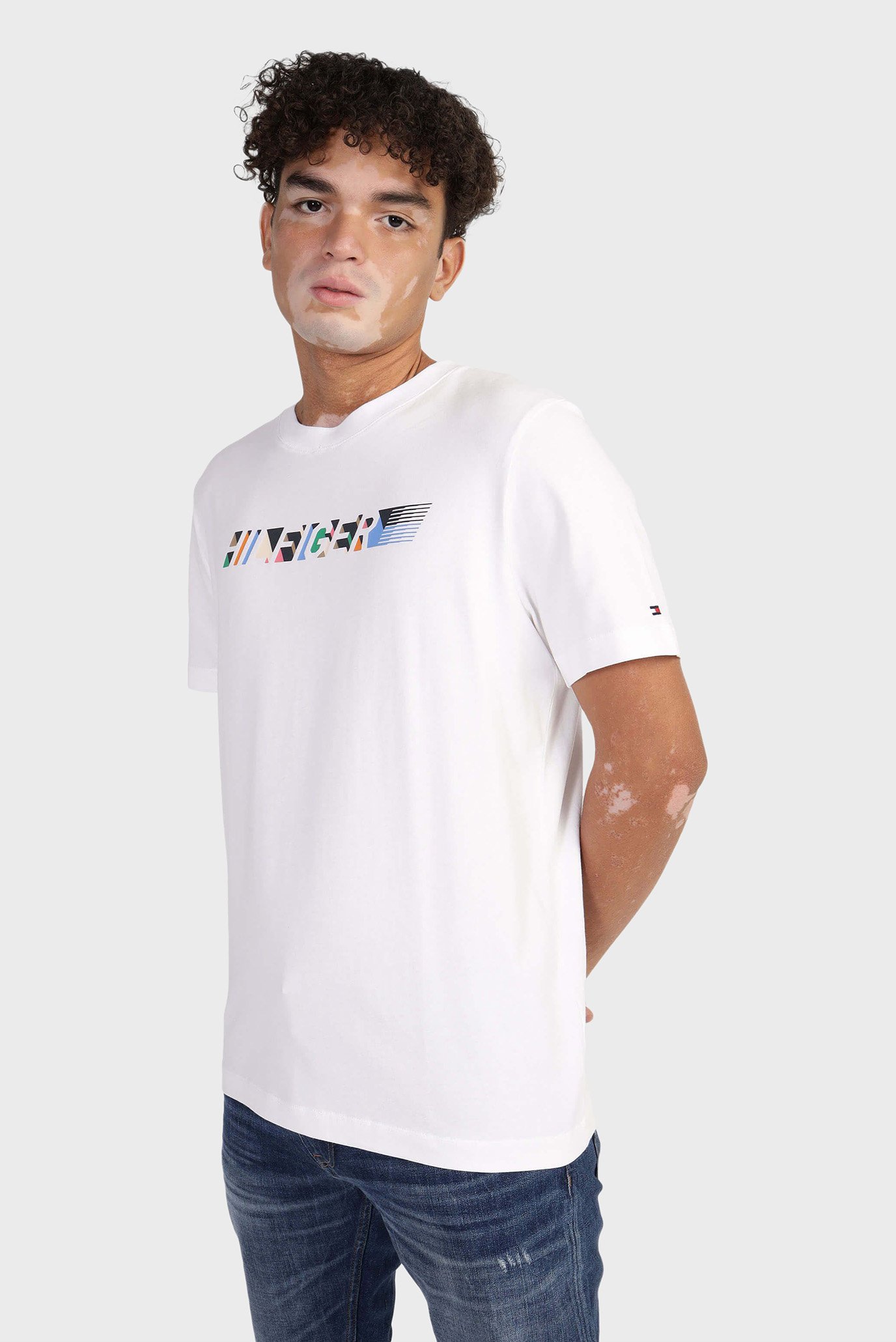 Чоловіча біла футболка MULTICOLOUR HILFIGER TEE 1