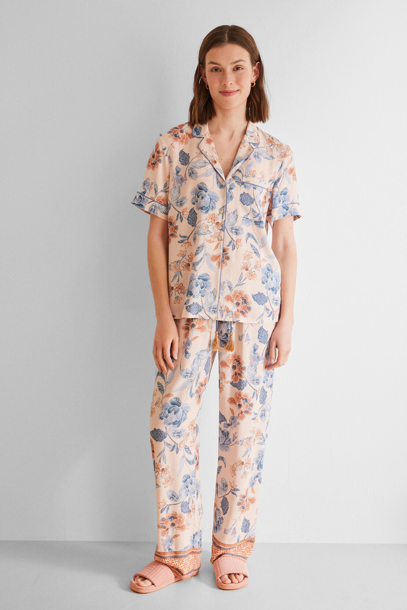Женская персиковая пижама с узором (рубашка, брюки) 1