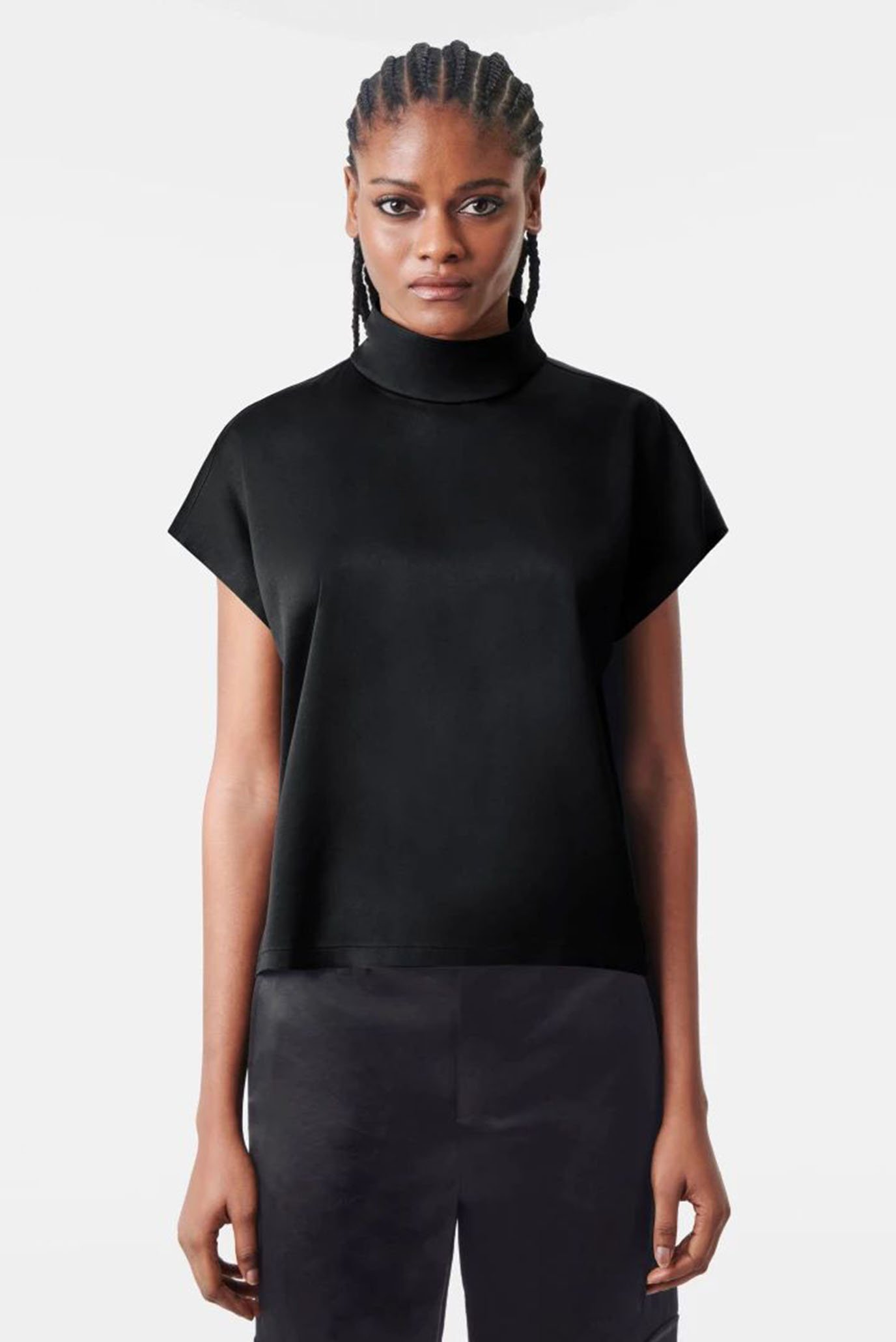 Женская черная блуза ALARIA 1