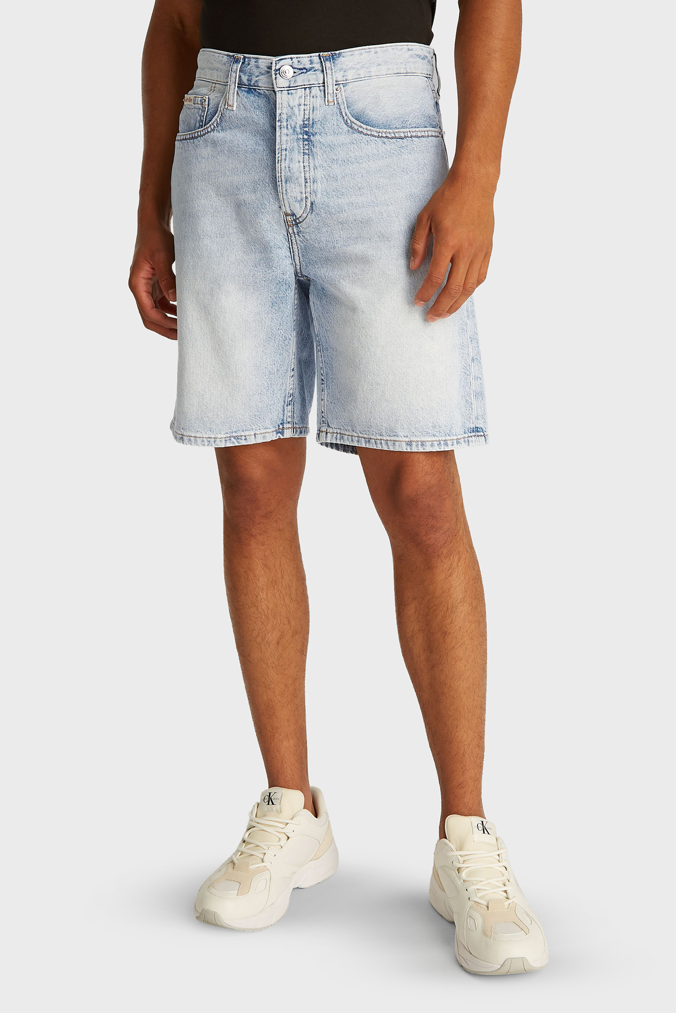Мужские голубые джинсовые шорты Голубой 33 Calvin Klein Jeans J30J327529 Мужские голубые джинсовые шорты Голубой 33 Calvin Klein Jeans J30J327529