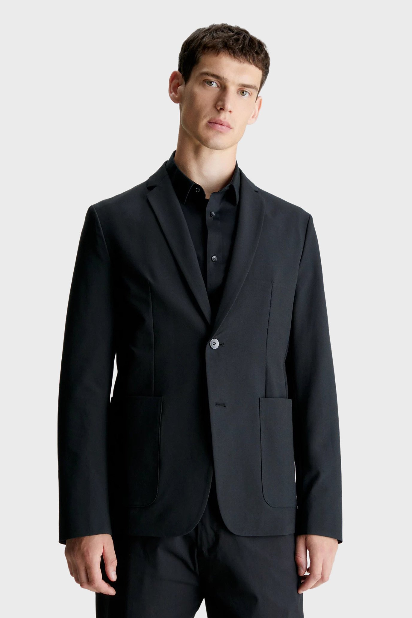 Чоловічий чорний блейзер CRINKLE TECH STRETCH BLAZER 1