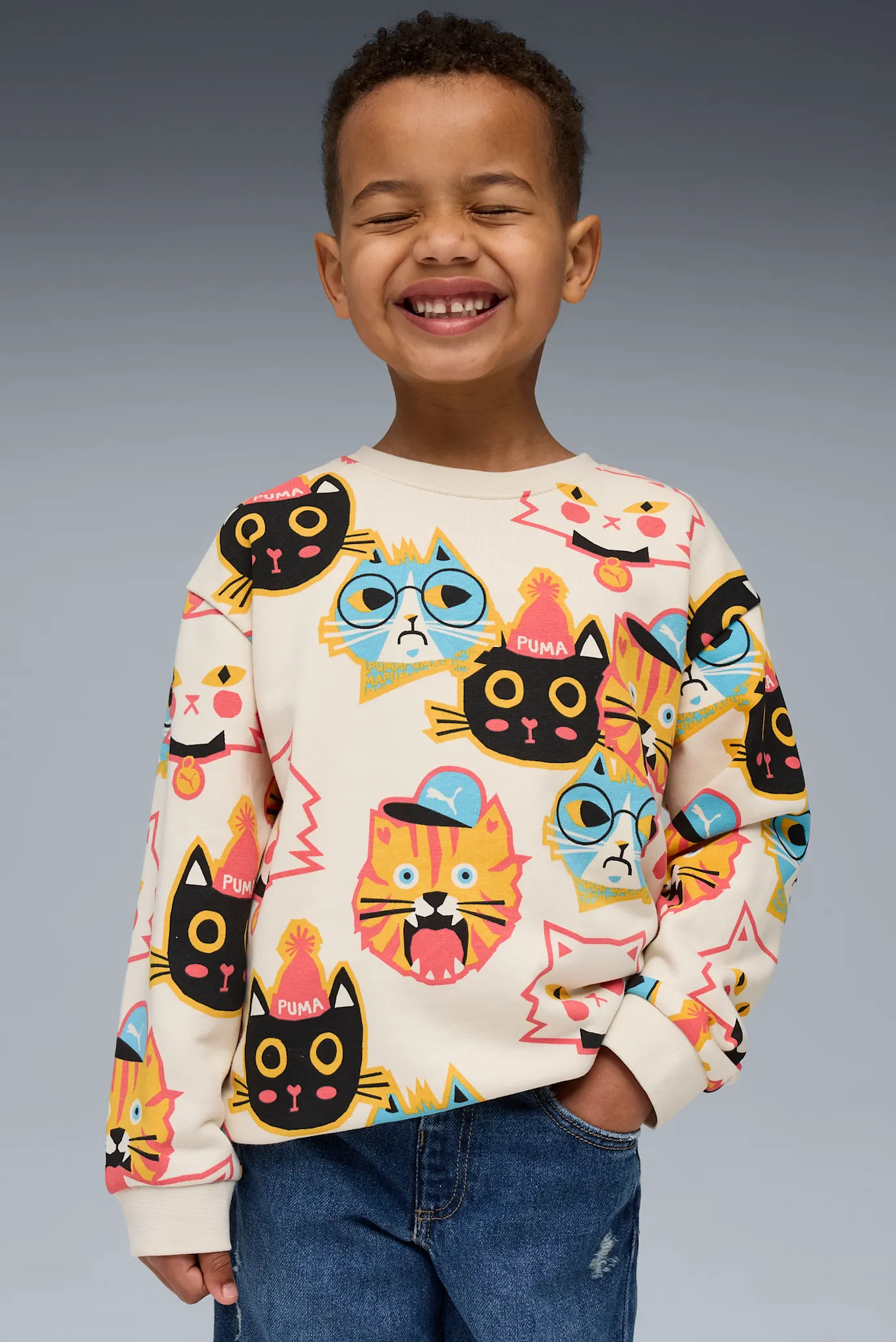 Детский белый свитшот с узором Moody Cat Crew Kids 1