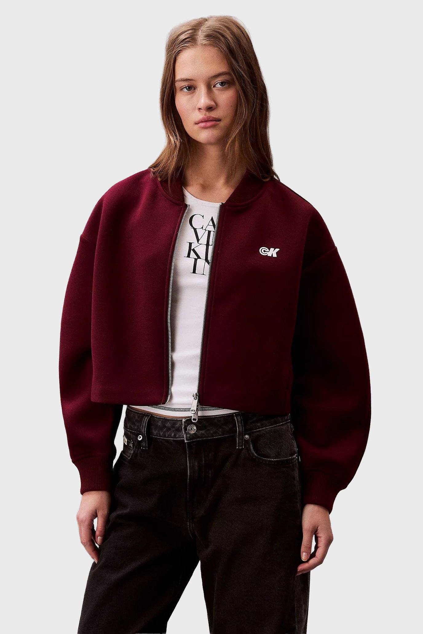 Женский бордовый бомбер A- OVERSIZED SCUBA ZIP BOMBER JA Бордовый M Calvin Klein Jeans LV047C524G Женский бордовый бомбер A- OVERSIZED SCUBA ZIP BOMBER JA Бордовый M Calvin Klein Jeans LV047C524G