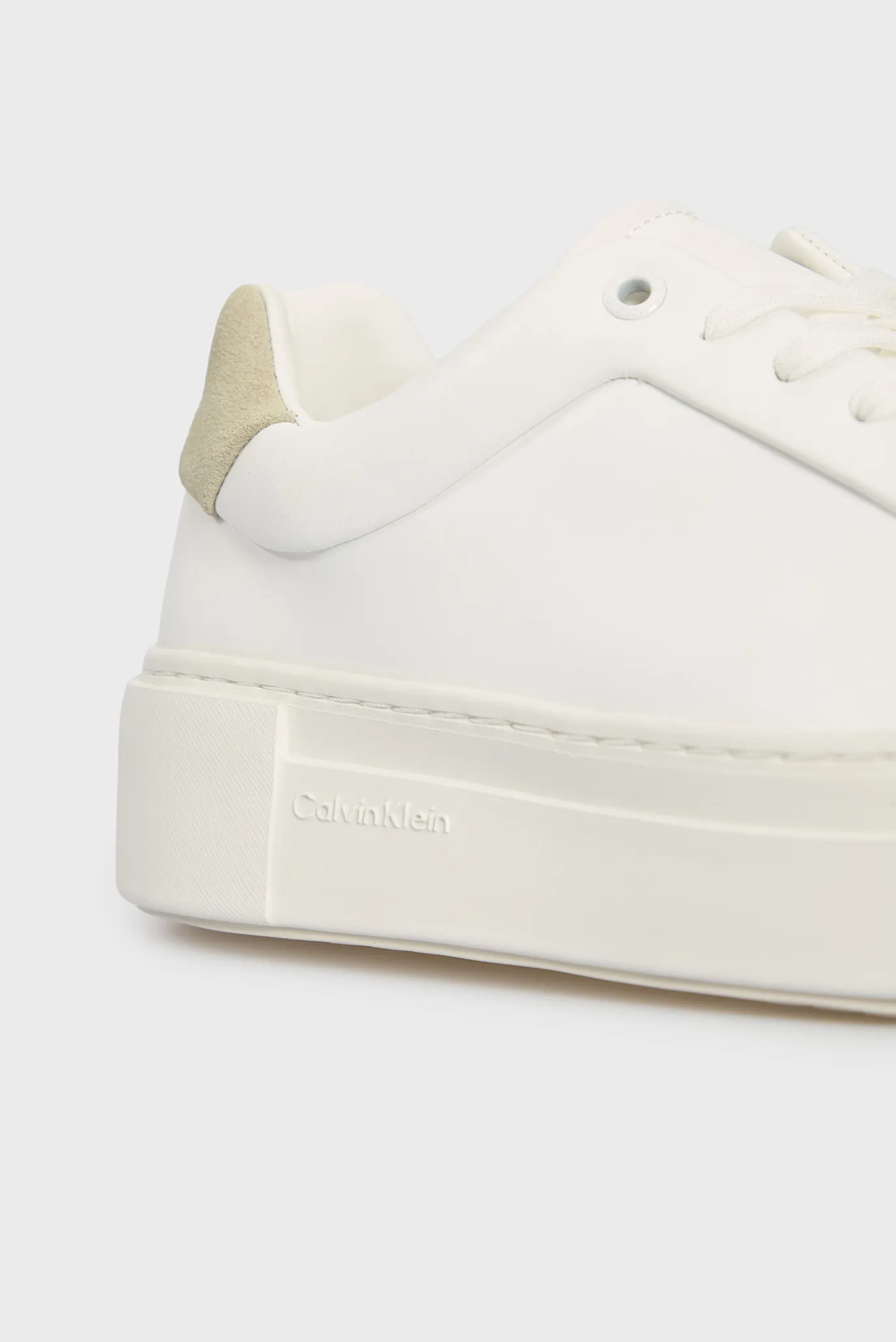 Жіночі білі шкіряні снікерси FF CUPSOLE 2