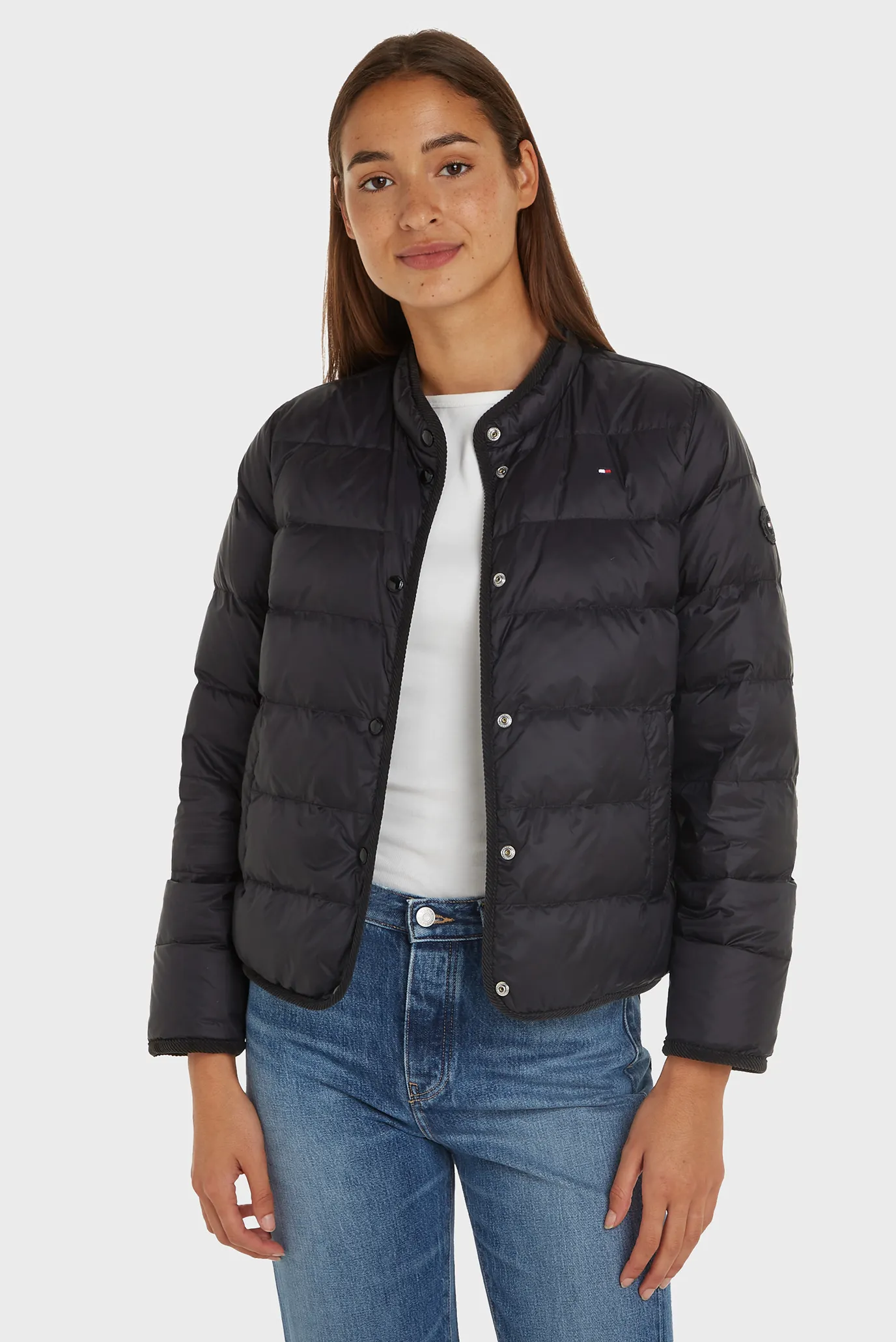 Жіночий чорний пуховик LW DOWN COLLARLESS JACKET 1