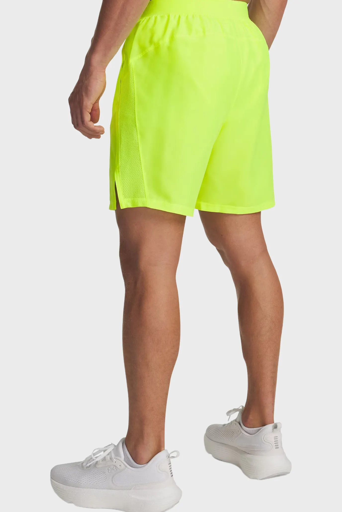 Чоловічі жовті шорти UA LAUNCH 7'' SHORTS 2