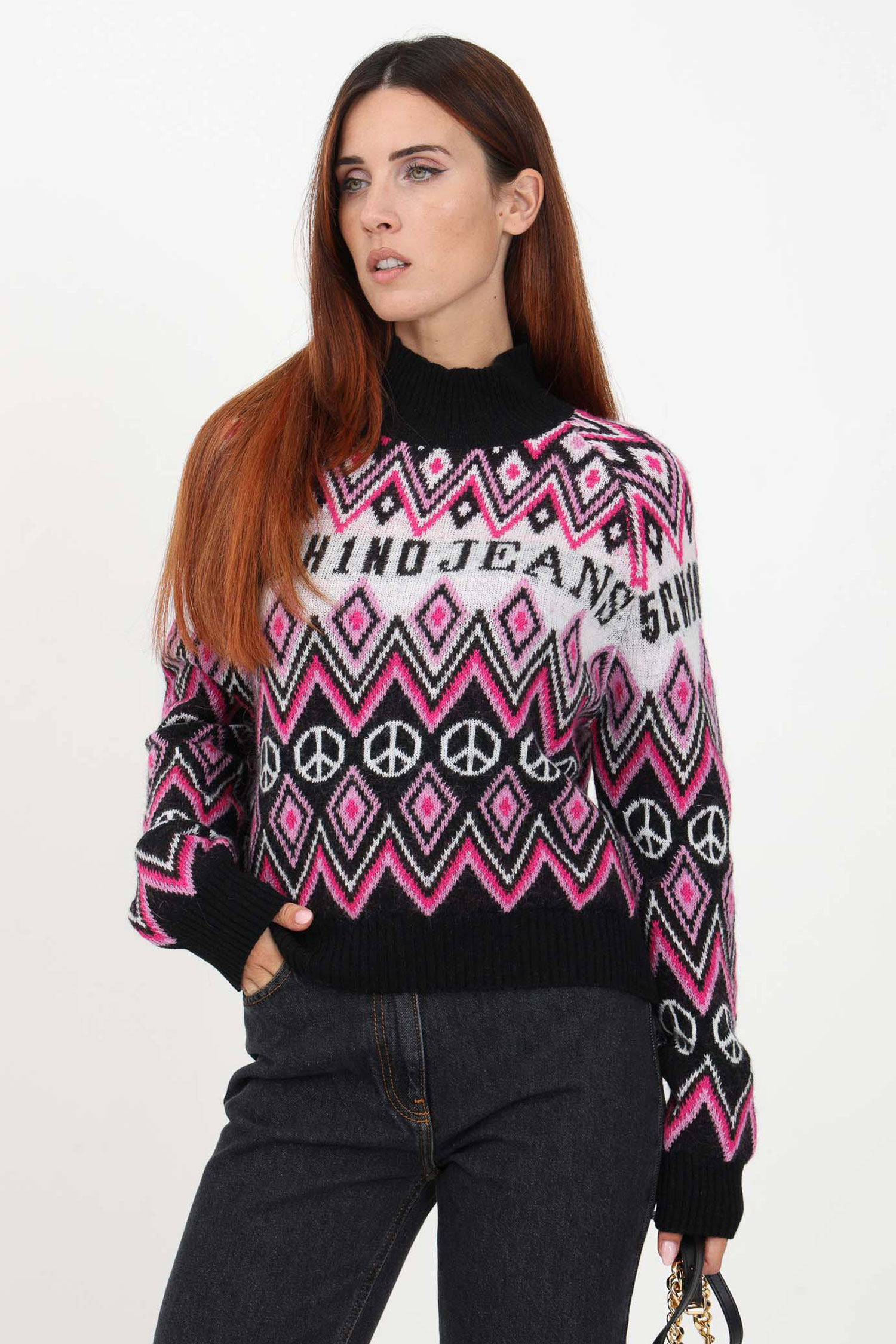 Жіночий светр з візерунком 1