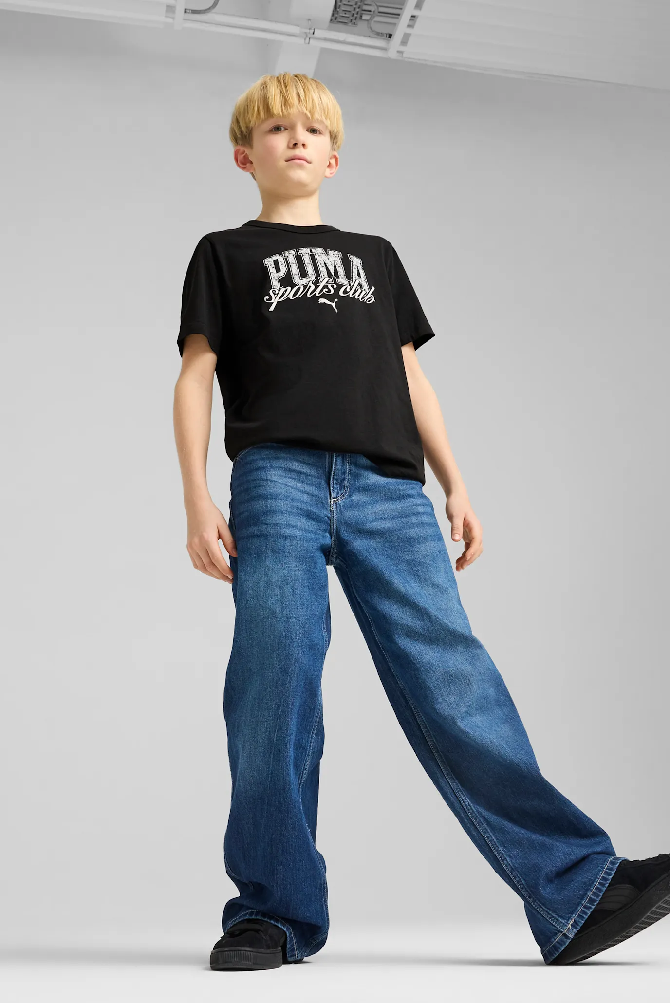 Детская черная футболка PUMA Class Graphic Tee Youth 2