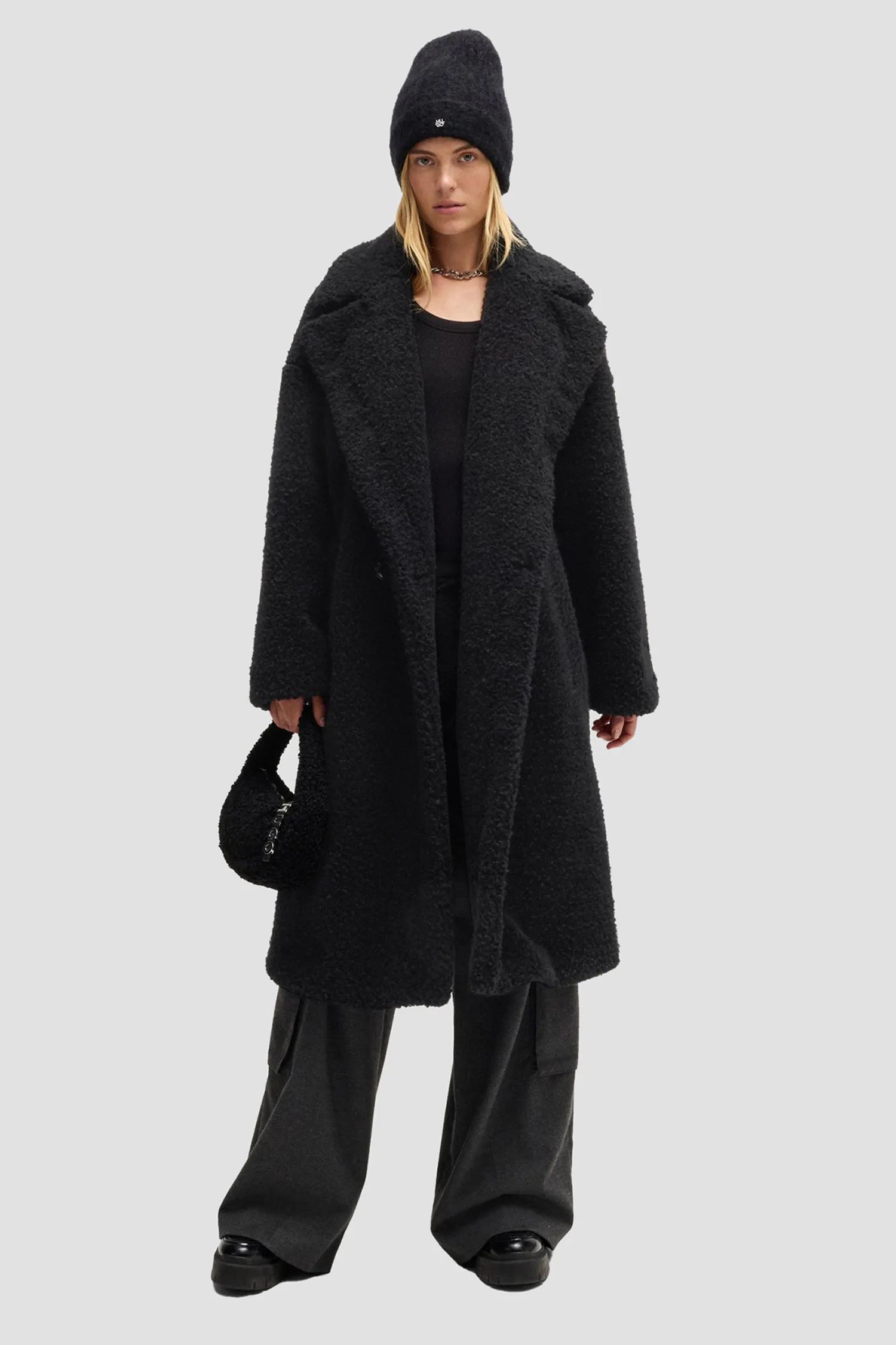 Жіноча чорна шуба 5