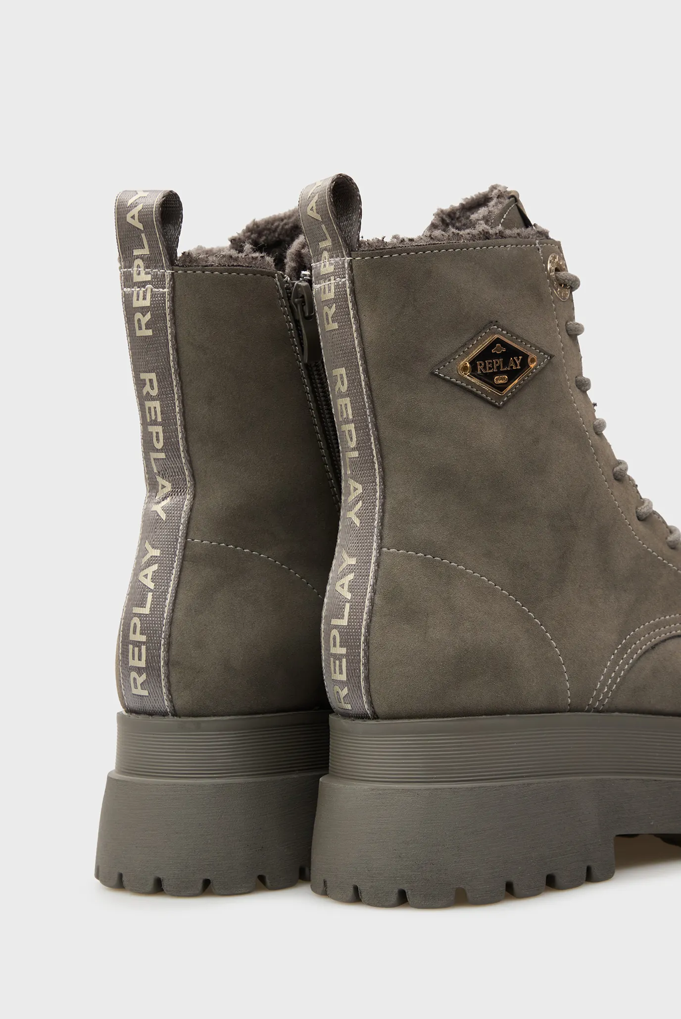 Жіночі сірі черевики 2