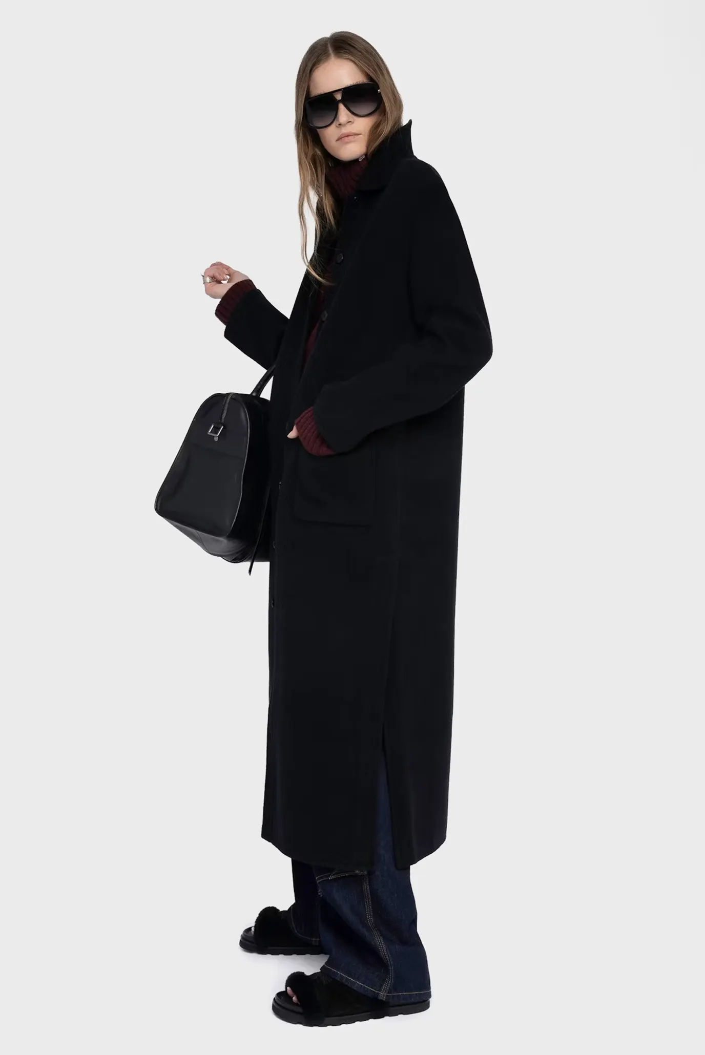 Жіноче чорне вовняне пальто Micro 3