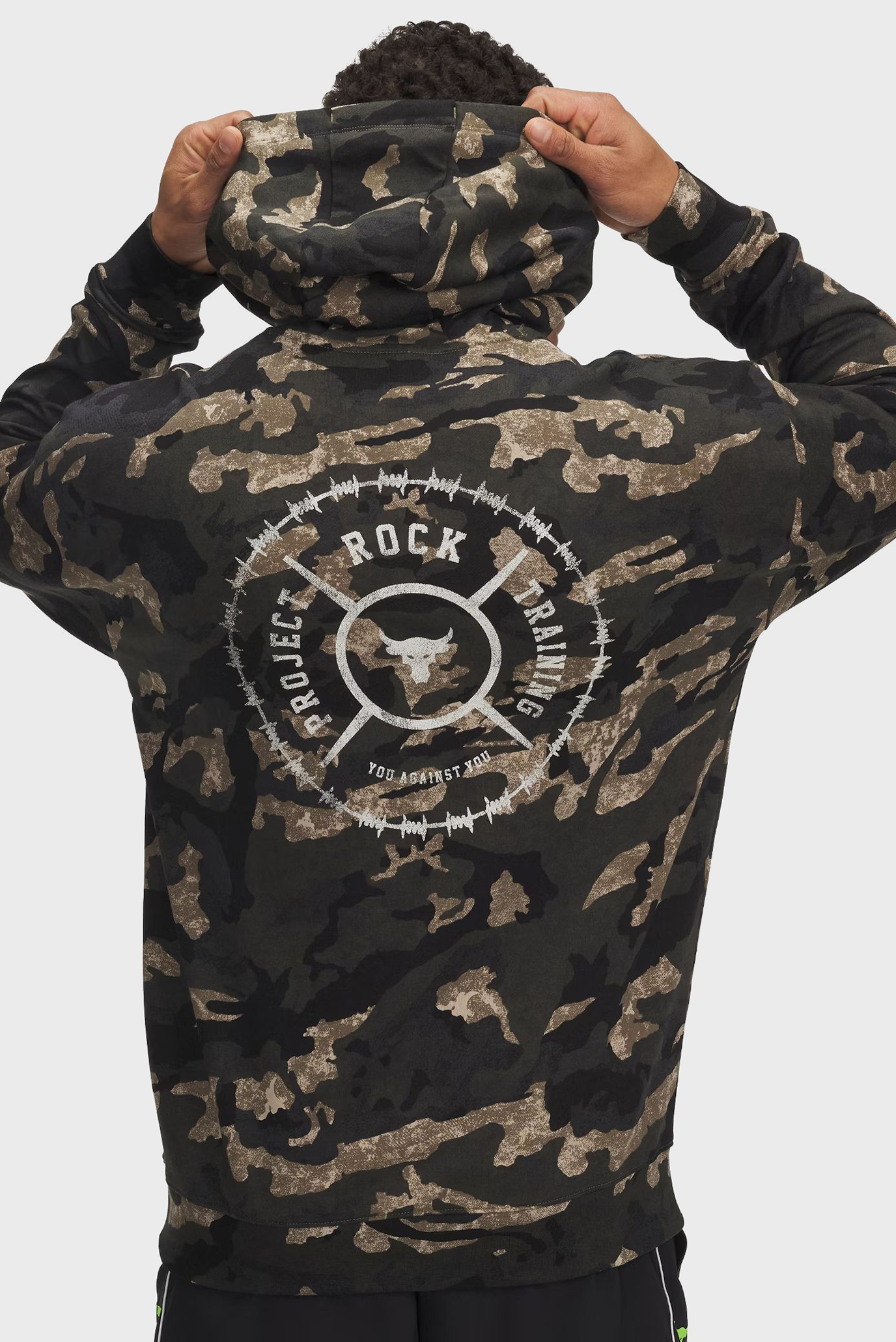 Мужское темно-зеленое камуфляжное худи Pjt Rck AOP Terry HD Зеленый S Under Armour 1389951-310 Мужское темно-зеленое камуфляжное худи Pjt Rck AOP Terry HD Зеленый S Under Armour 1389951-310