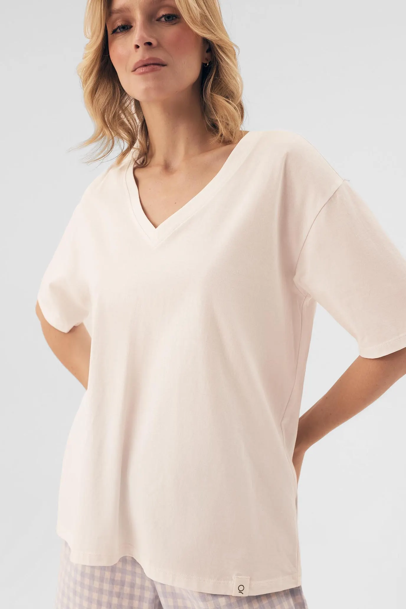 Жіноча біла картата піжама (футболка, шорти) Rossini 2