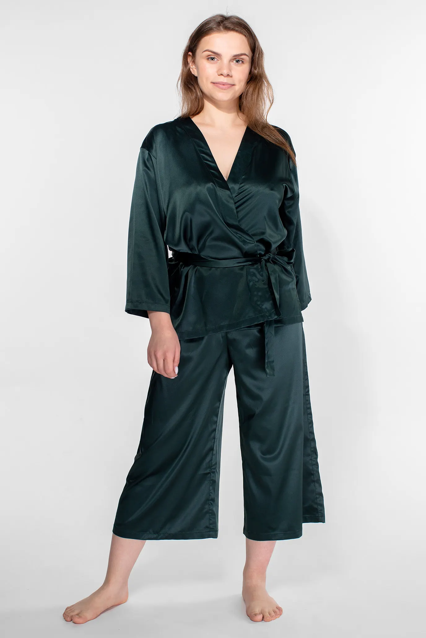 Жіночий темно-зелений кардиган 2