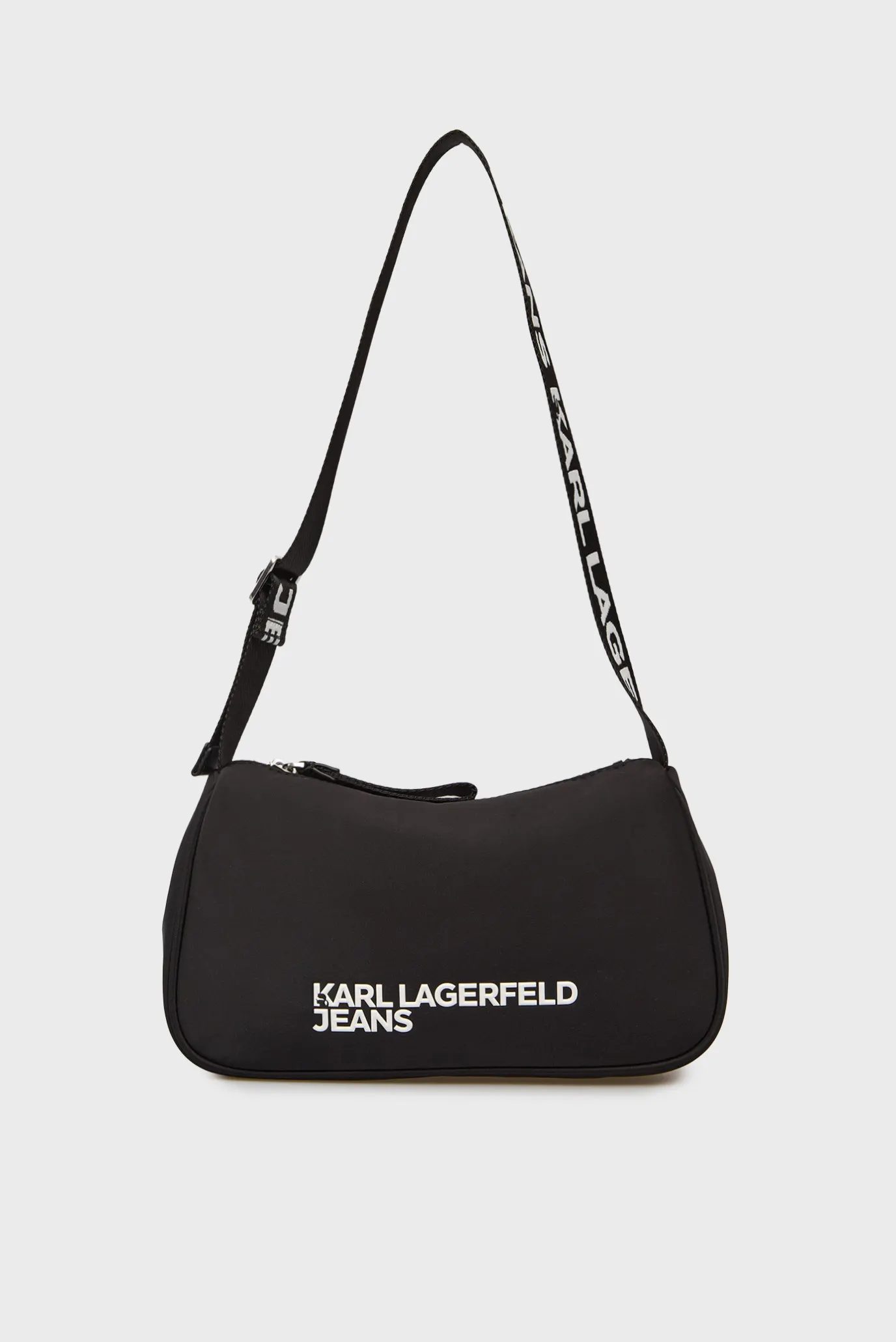 Жіноча чорна сумка essential nylon 1