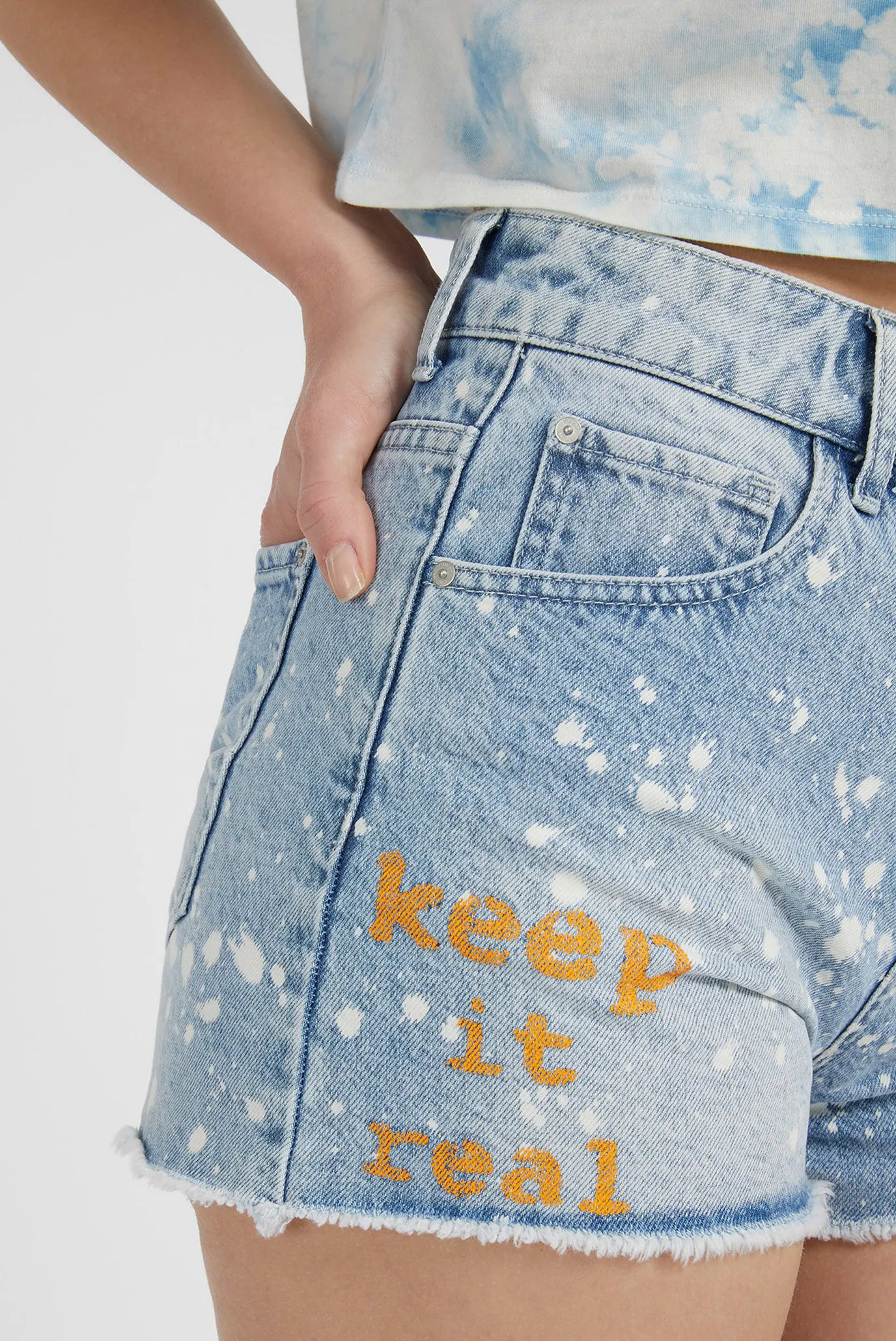 Жіночі блакитні джинсові шорти MOM Guess x Brandalised 4