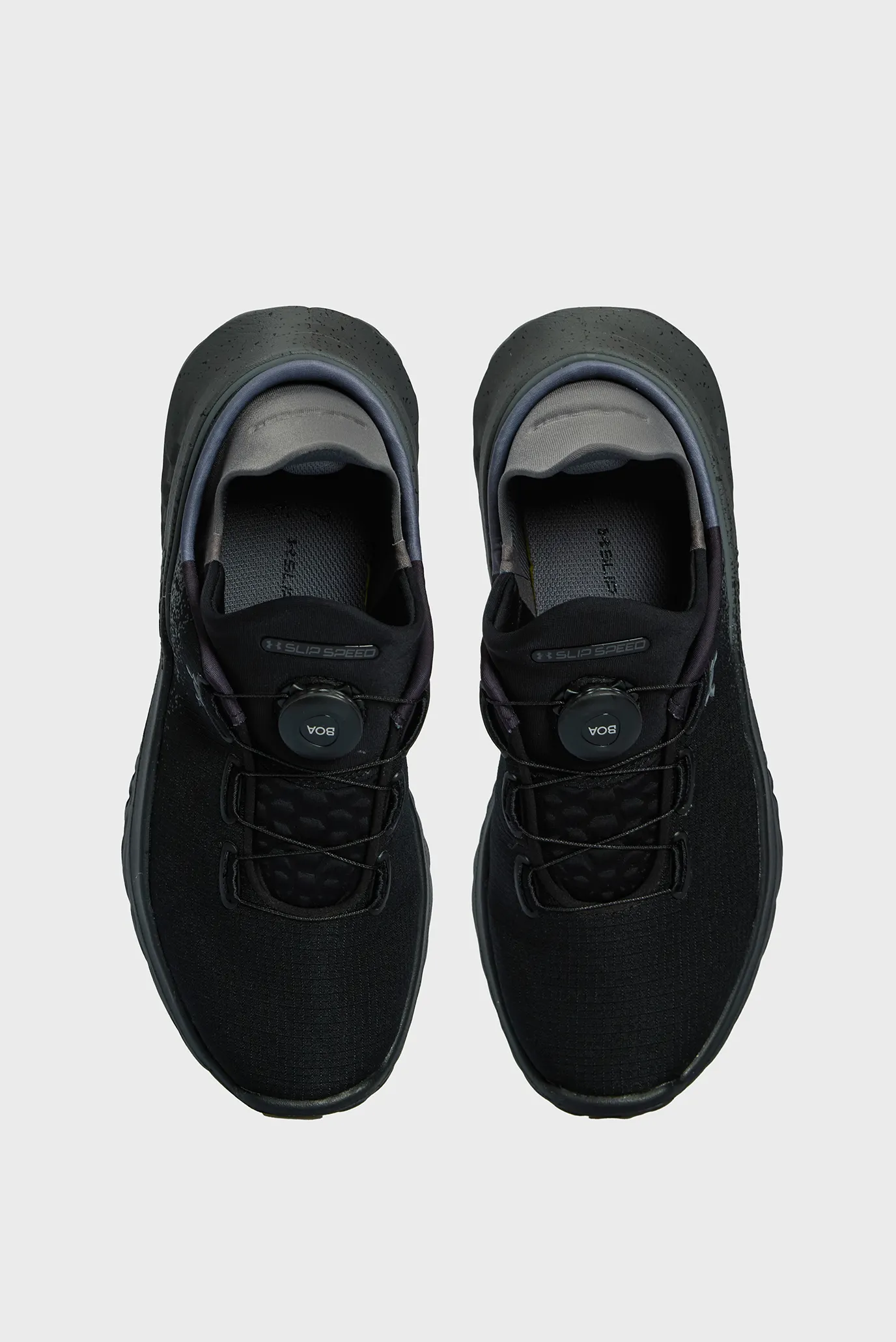 Черные кроссовки UA Slipspeed Mega Fade 4