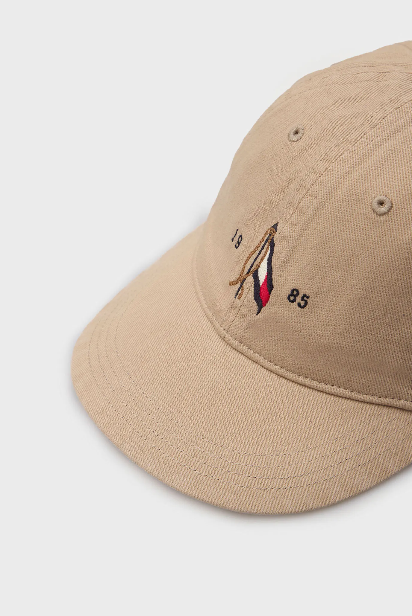 Чоловіча бежева кепка SEASONAL FLAG 4