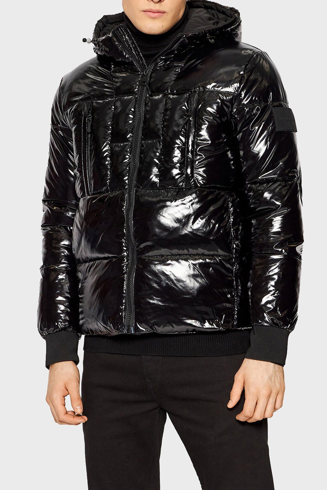 Мужская черная куртка MW HOODED HIGH SHINE PUFFER Calvin Klein Jeans J30J317148 — MD-Fashion Мужская черная куртка MW HOODED HIGH SHINE PUFFER Calvin Klein Jeans J30J317148 — MD-Fashion