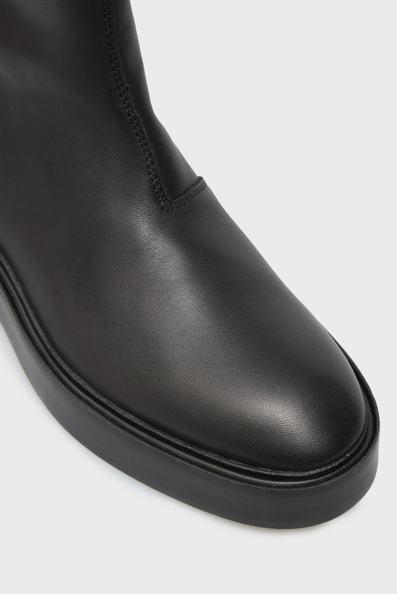 Женские черные кожаные сапоги CONCAVE 4