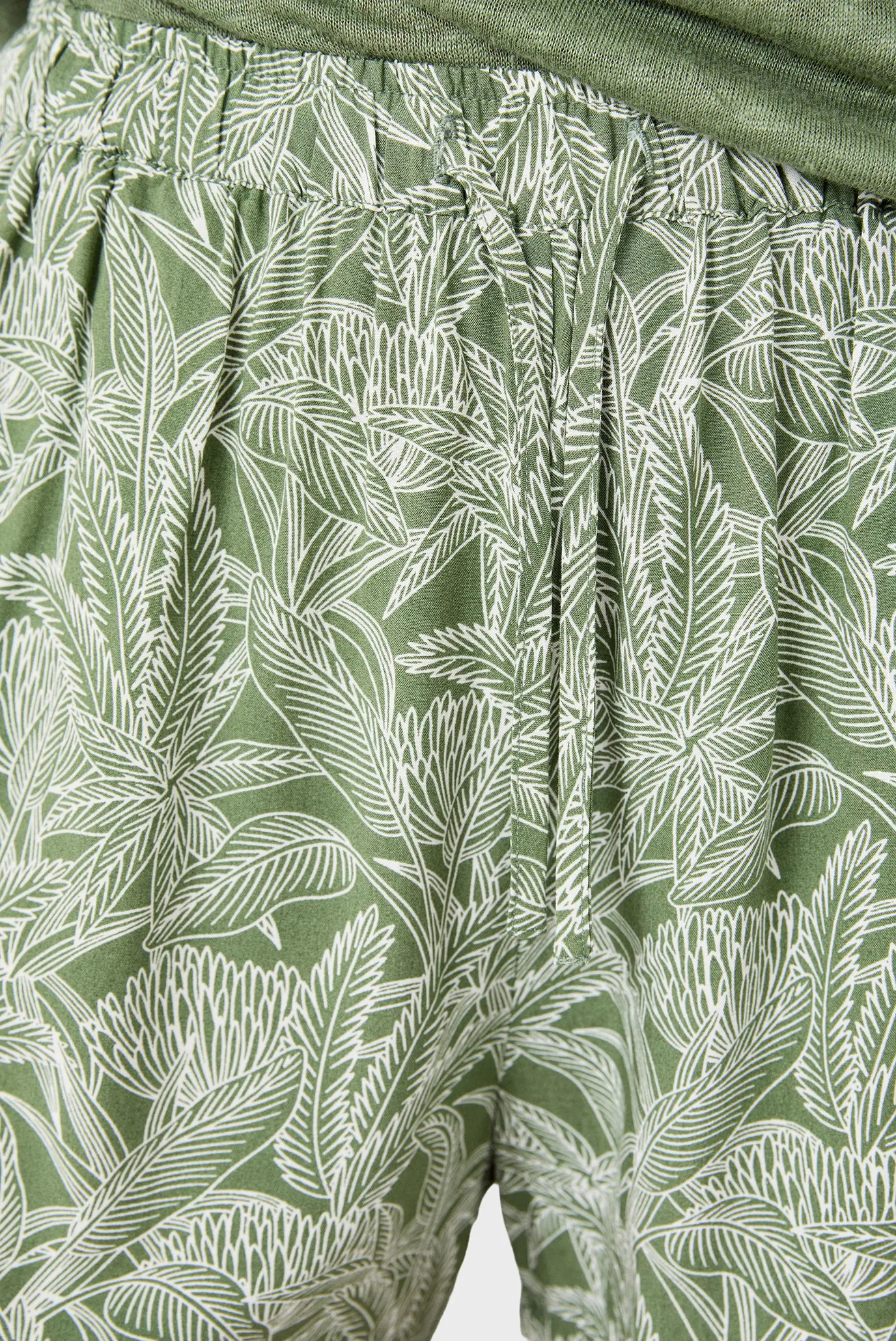 Женские мятные шорты с узором THELMA 5