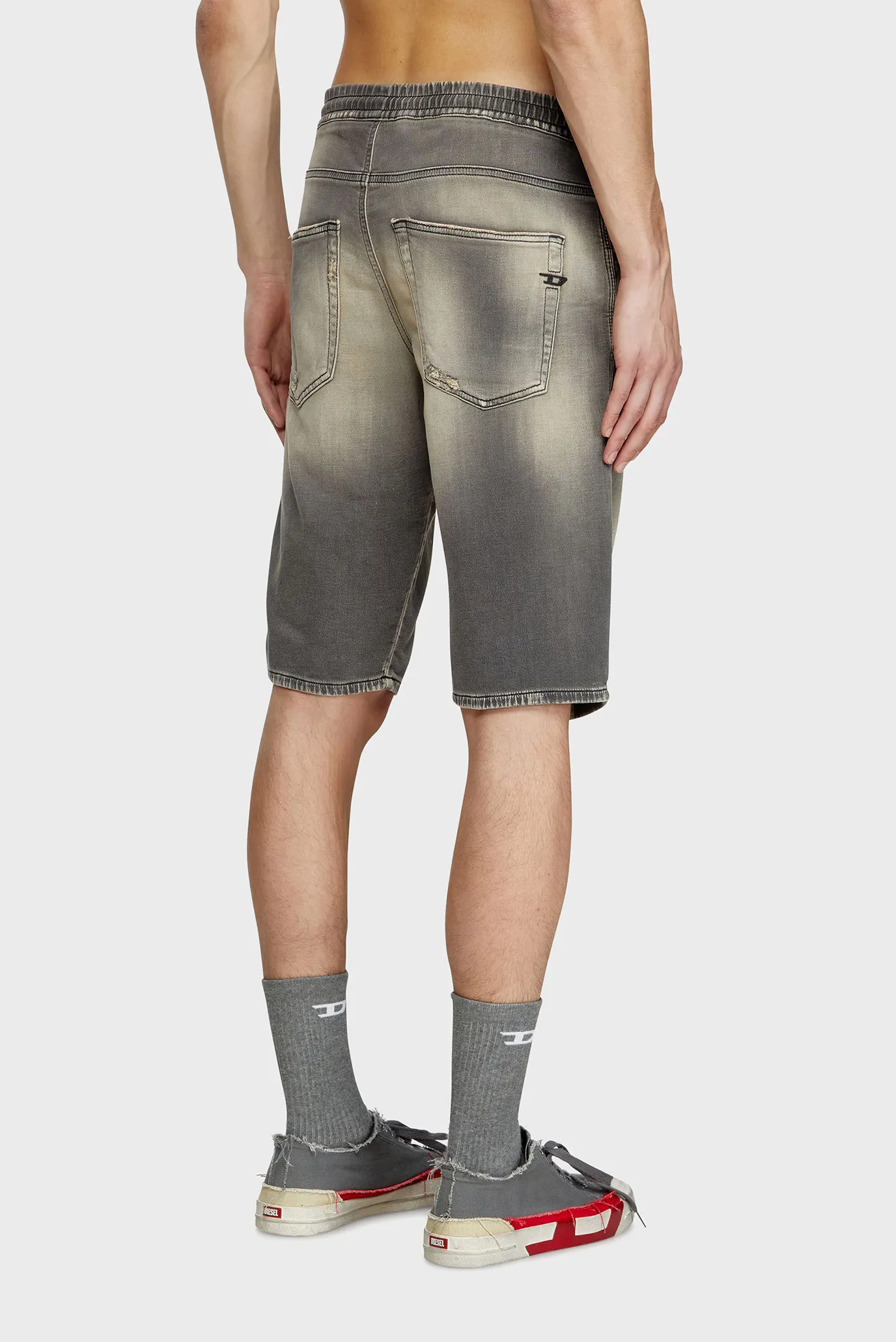 Чоловічі сірі джинсові шорти 2033 D-KROOLEY-SHORT JOGG CALZONCINI 3
