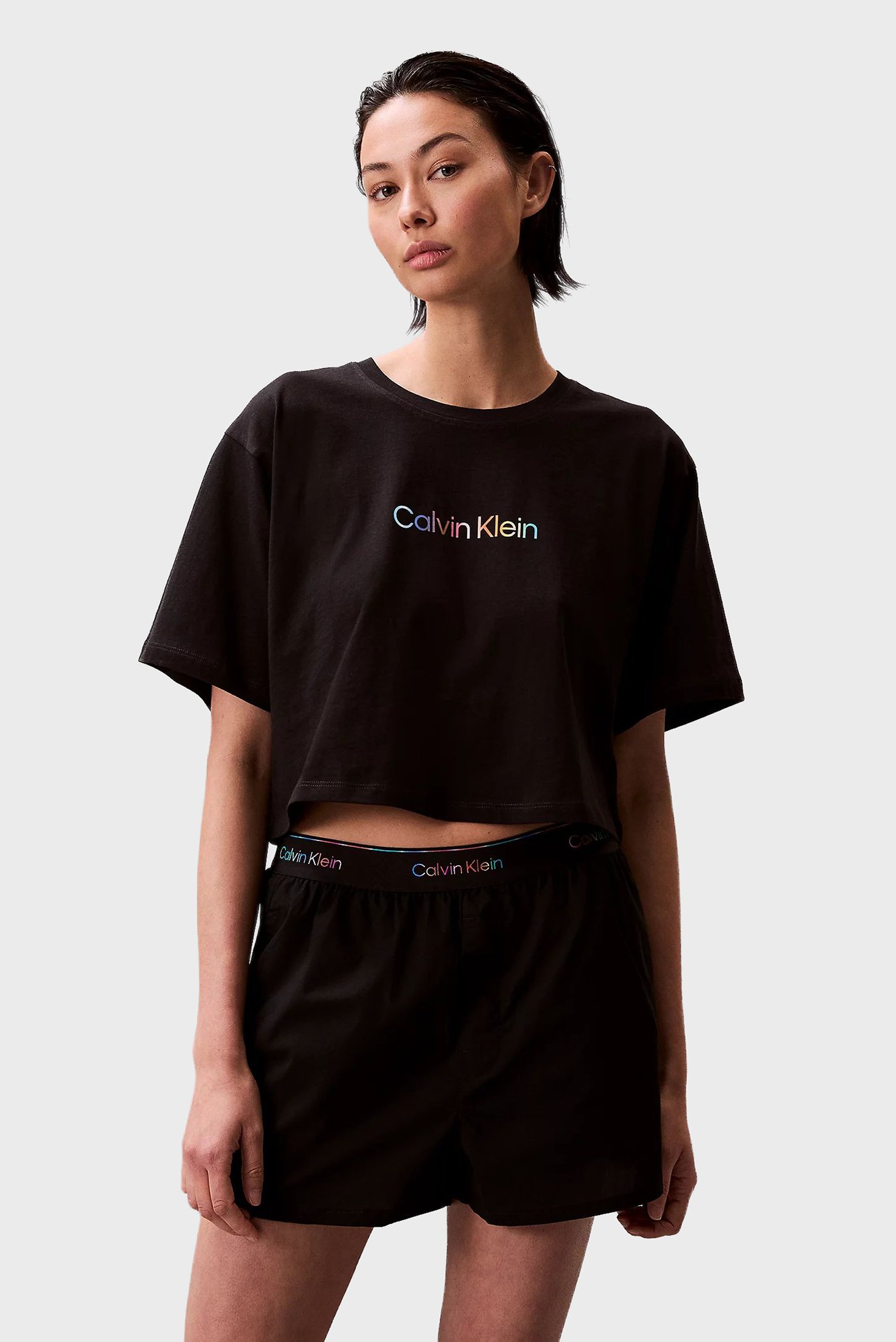 Женские черные шорты LOGO POPLIN PRIDE Черный L Calvin Klein LV00QS7471 Женские черные шорты LOGO POPLIN PRIDE Черный L Calvin Klein LV00QS7471