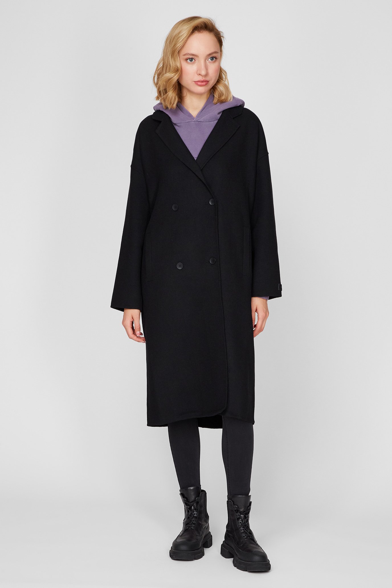 Женское черное пальто Tiara 1