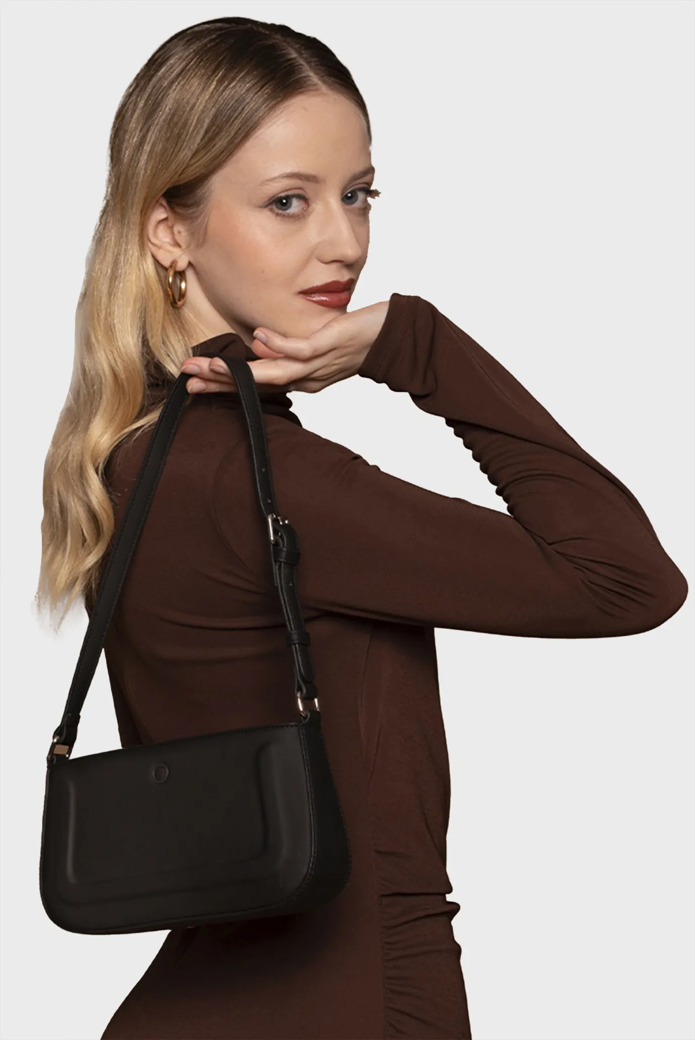 Женская черная сумка Party 2