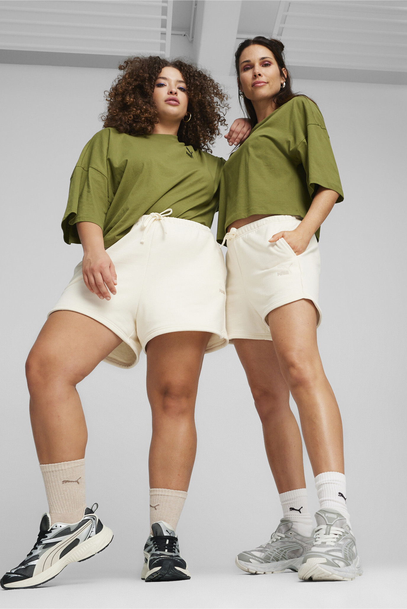 Жіночі білі шорти BETTER CLASSICS Women's Shorts 1