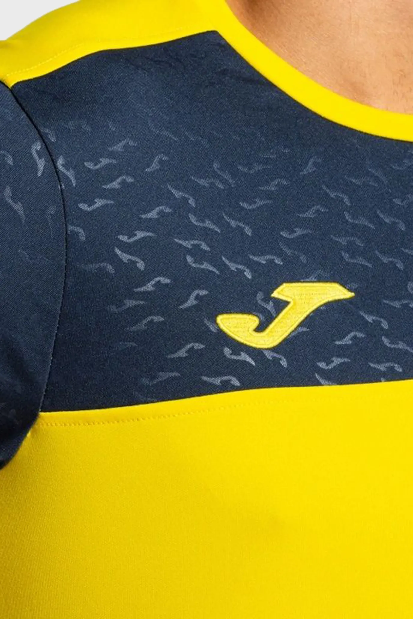 Мужская желтая футболка 4