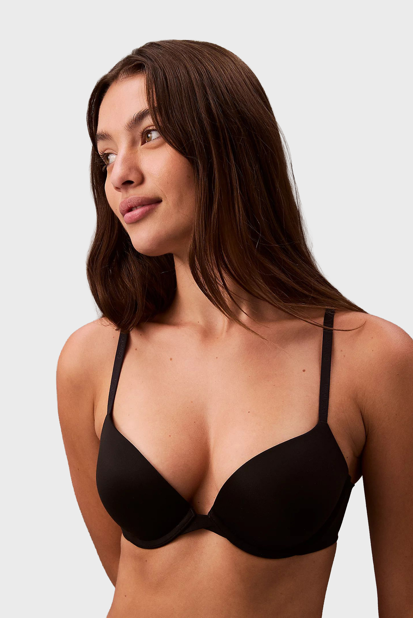 Женский черный бюстгальтер PUSH UP PLUNGE Черный 36DD Calvin Klein LV00QF7315 Женский черный бюстгальтер PUSH UP PLUNGE Черный 36DD Calvin Klein LV00QF7315