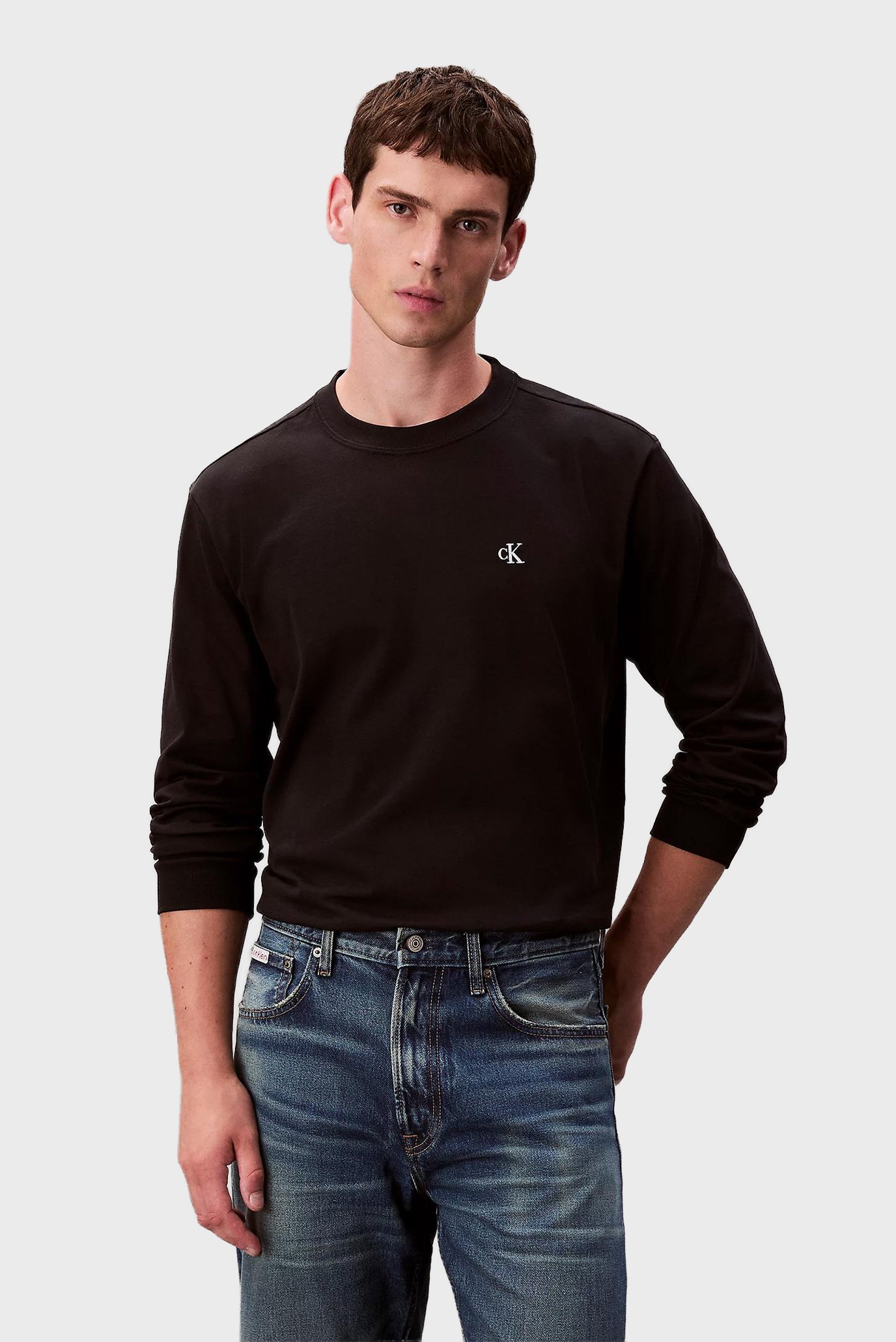 Мужской черный лонгслив EASY Черный XXL Calvin Klein Jeans LV04RD247G Мужской черный лонгслив EASY Черный XXL Calvin Klein Jeans LV04RD247G