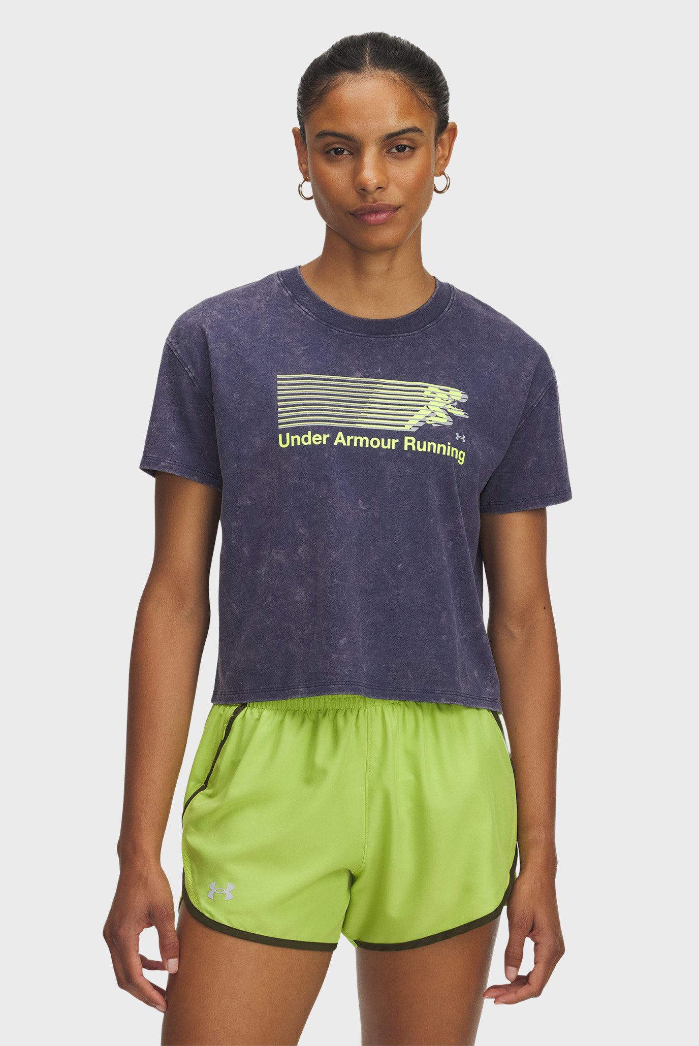 Женская темно-синяя футболка UA Run Graphic SS 2 Синий M Under Armour 6006526-403 Женская темно-синяя футболка UA Run Graphic SS 2 Синий M Under Armour 6006526-403