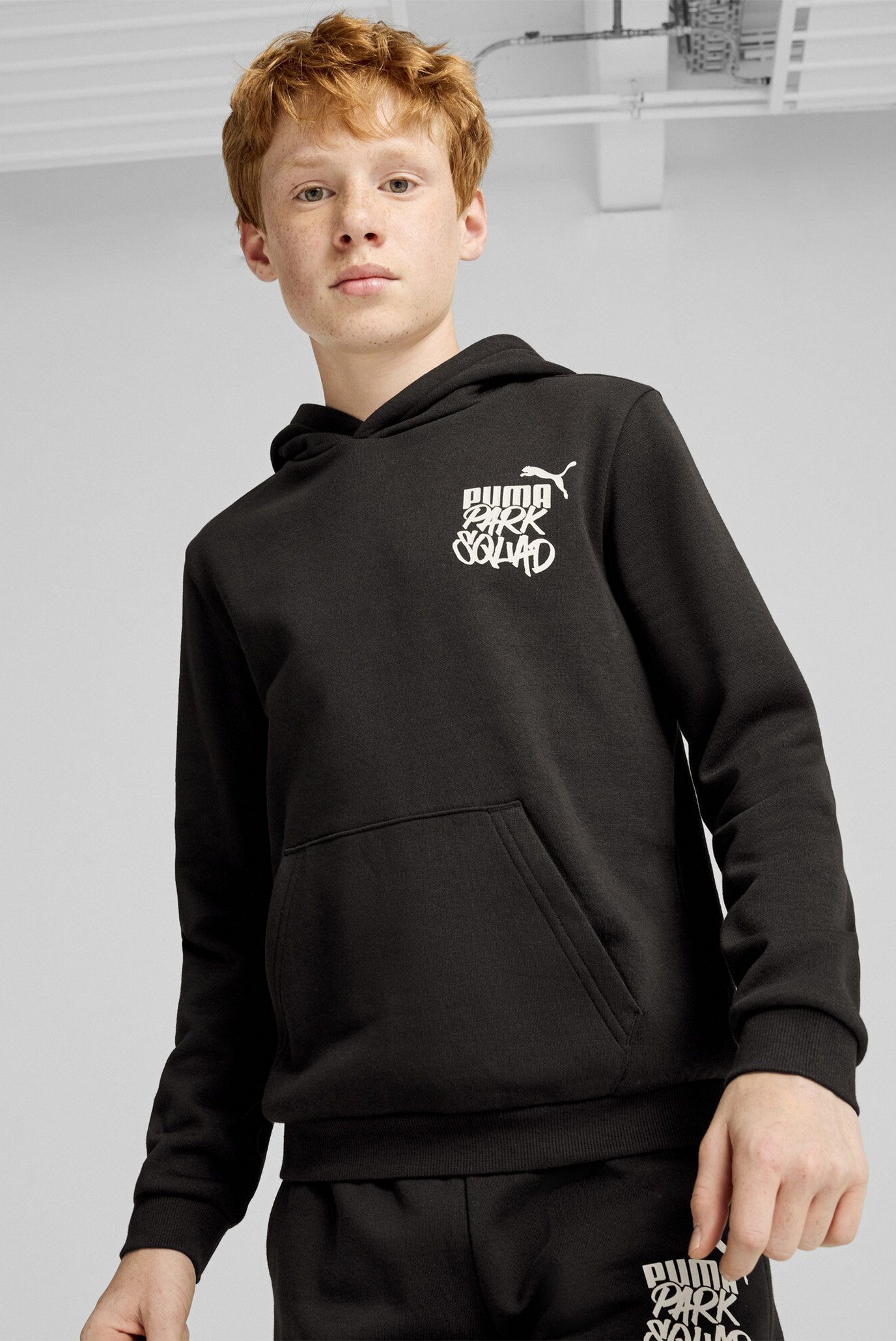 Дитяче чорне худі ESS+ MID 90s Hoodie Youth 1