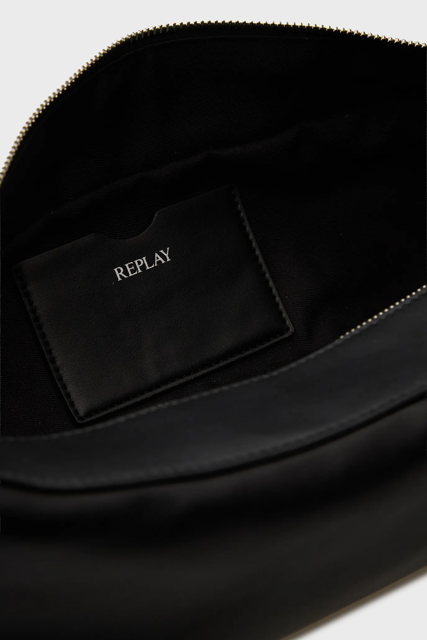 Жіноча чорна сумка 5