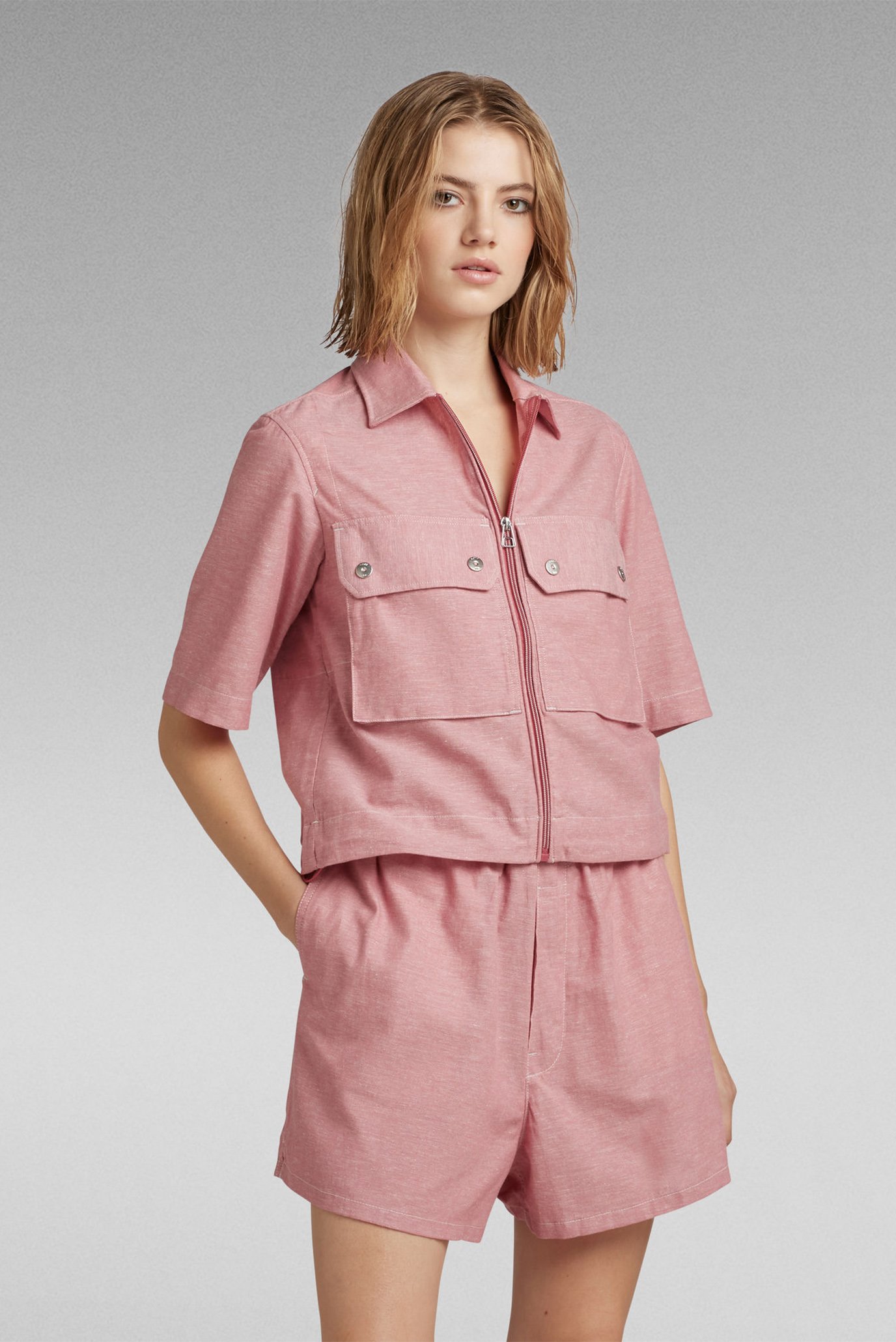 Женская розовая рубашка cropped shirt 1