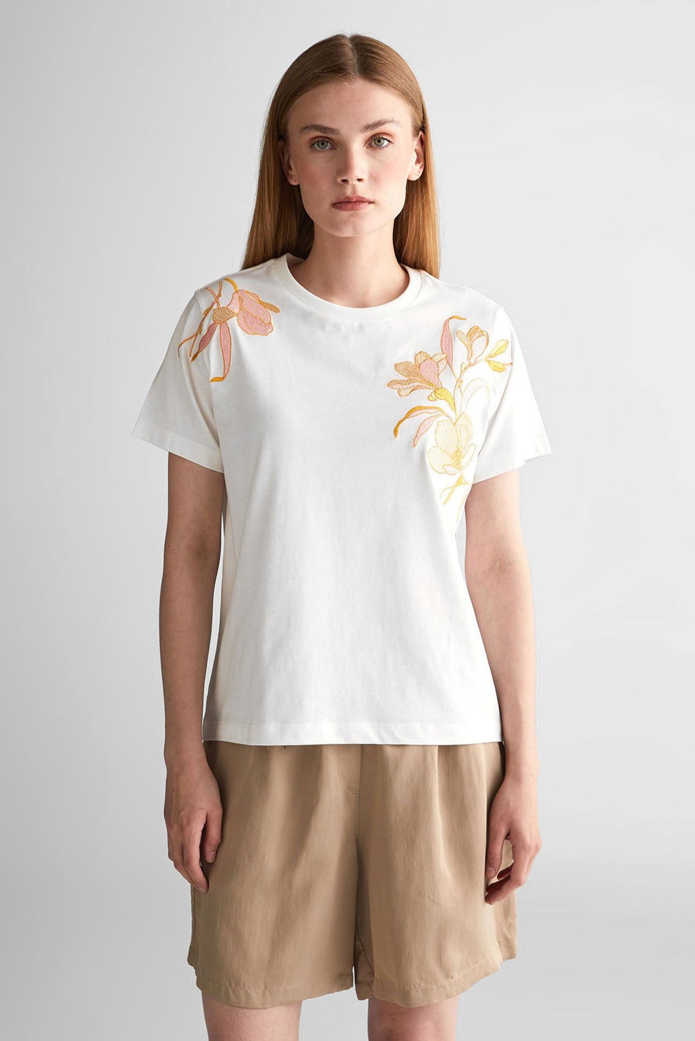 Жіноча біла футболка REG MAGNOLIA EMBROIDERY SS 1