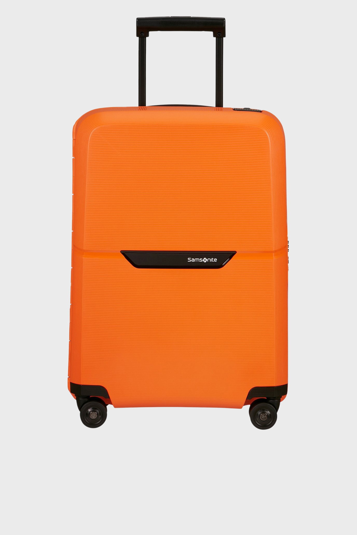 Оранжевый чемодан 55 см MAGNUM ECO ORANGE 1