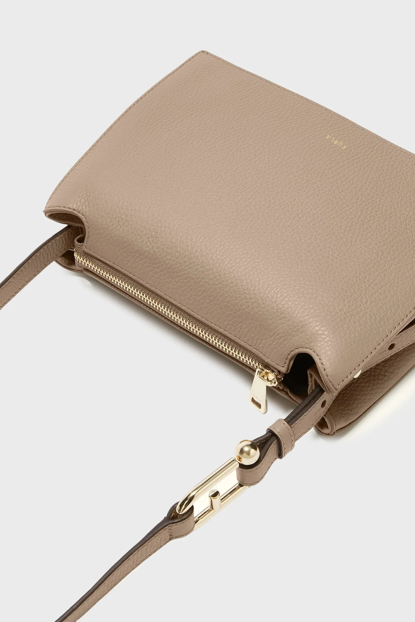 Женская бежевая кожаная сумка 4