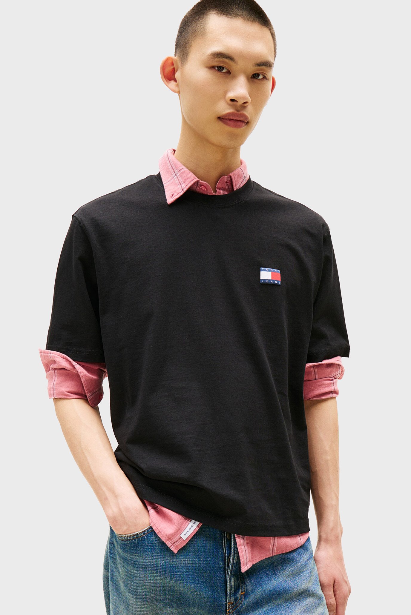 Мужская черная футболка 90S POP Черный XL Tommy Jeans DM0DM21785 Мужская черная футболка 90S POP Черный XL Tommy Jeans DM0DM21785